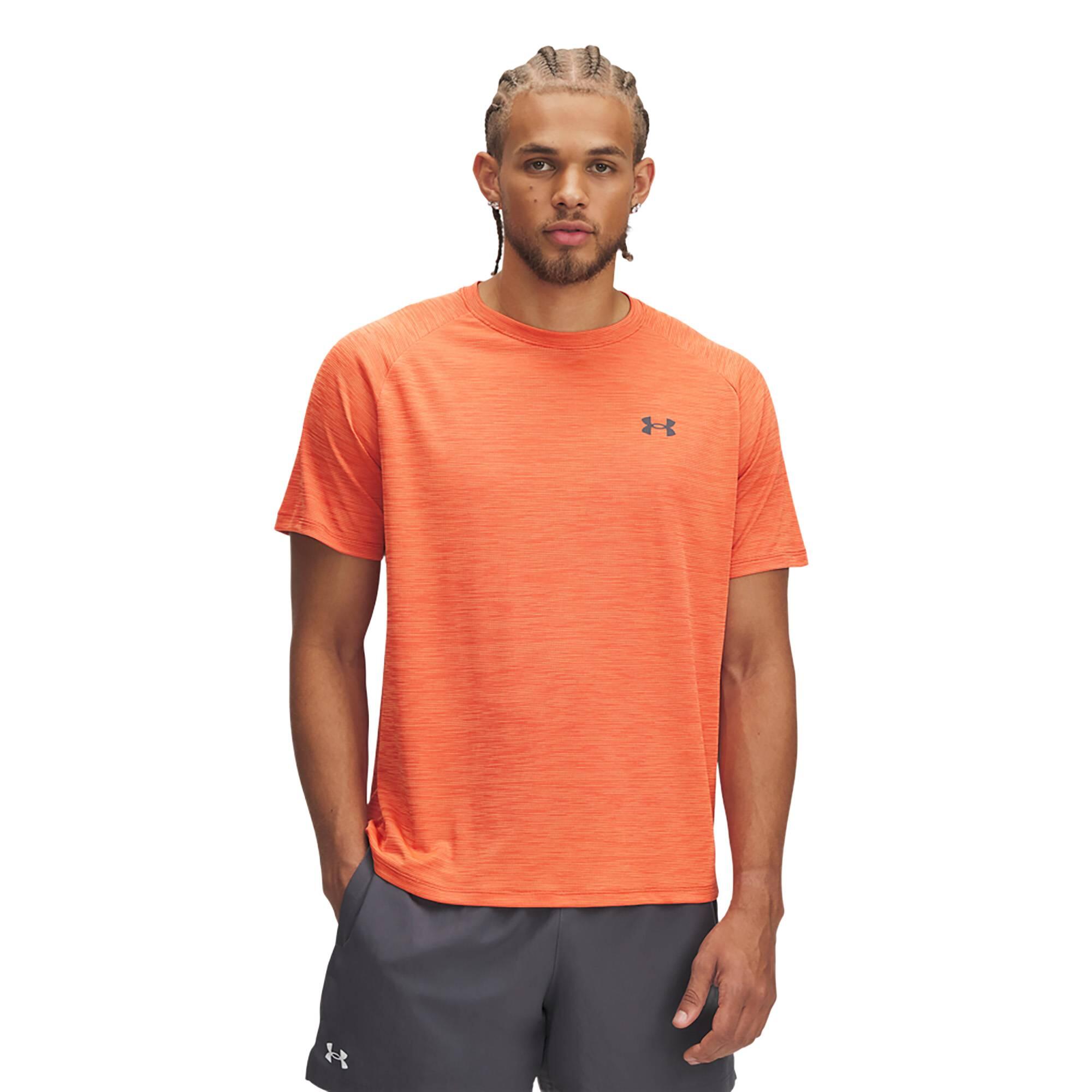 UNDER ARMOUR picture