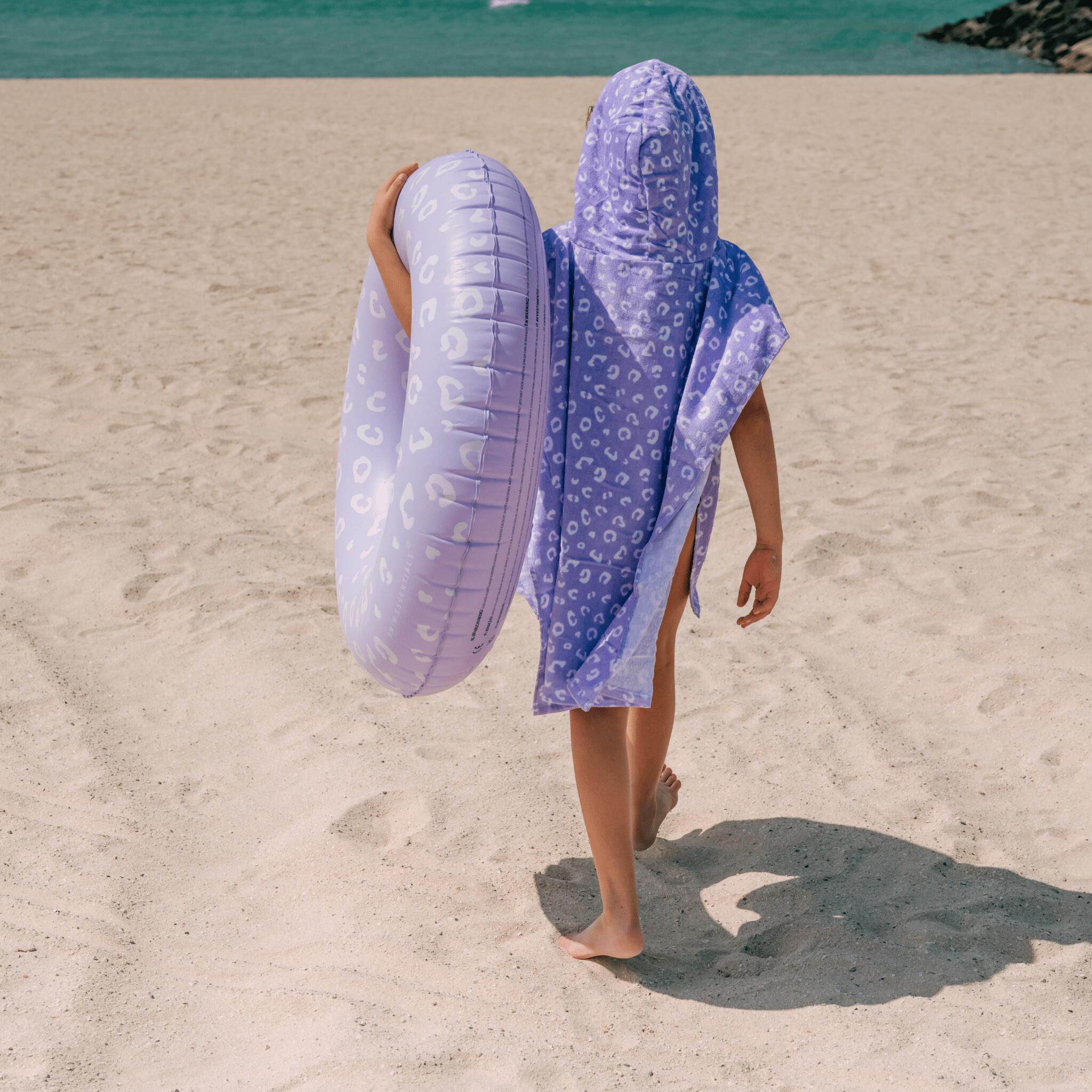 Swim Essentials | Lila Panterprint Strandponcho 65 x 65 cm 4/5