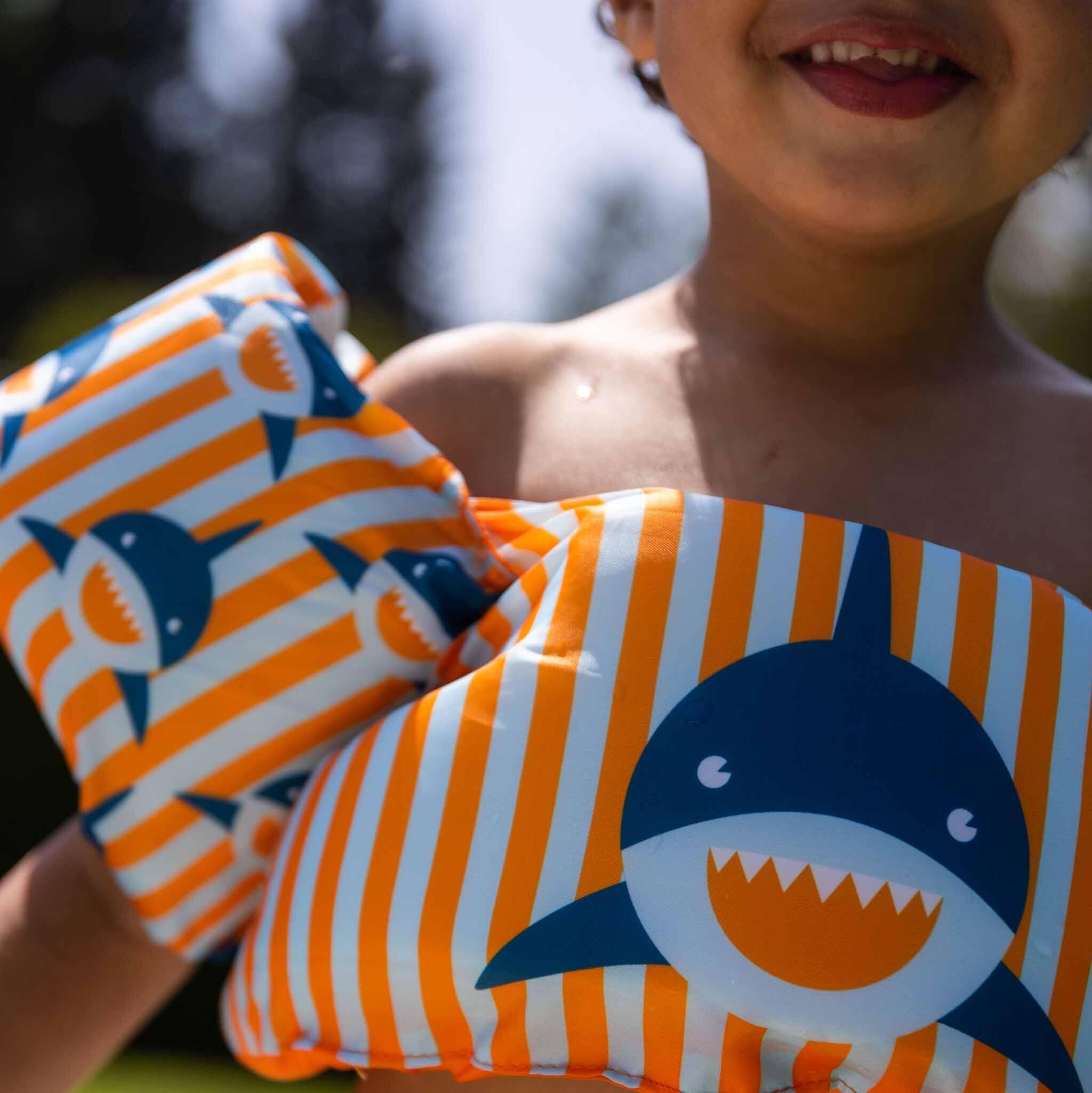 Swim Essentials Puddle Jumper • Mehrfarbig • Tropical Shark • 2 bis 6 Jahre 5/6