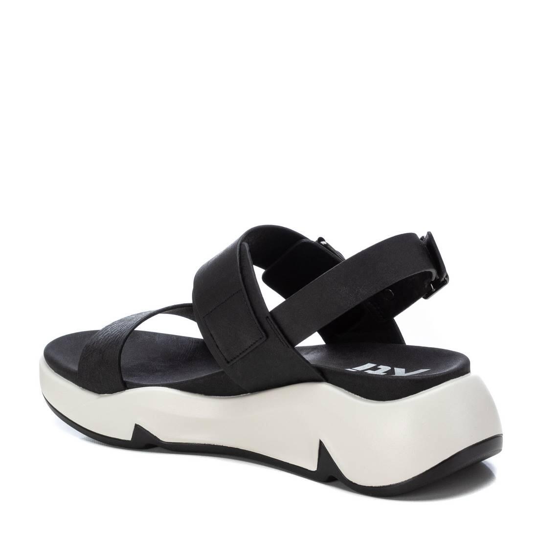 Sandalias Planas Mujer Xti  Negro 3/5