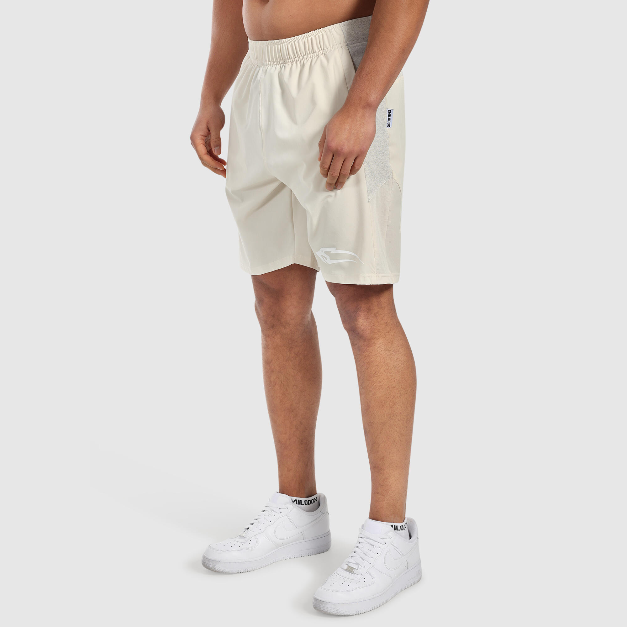 Herren Shorts Powerfit Triple Creme 2/6