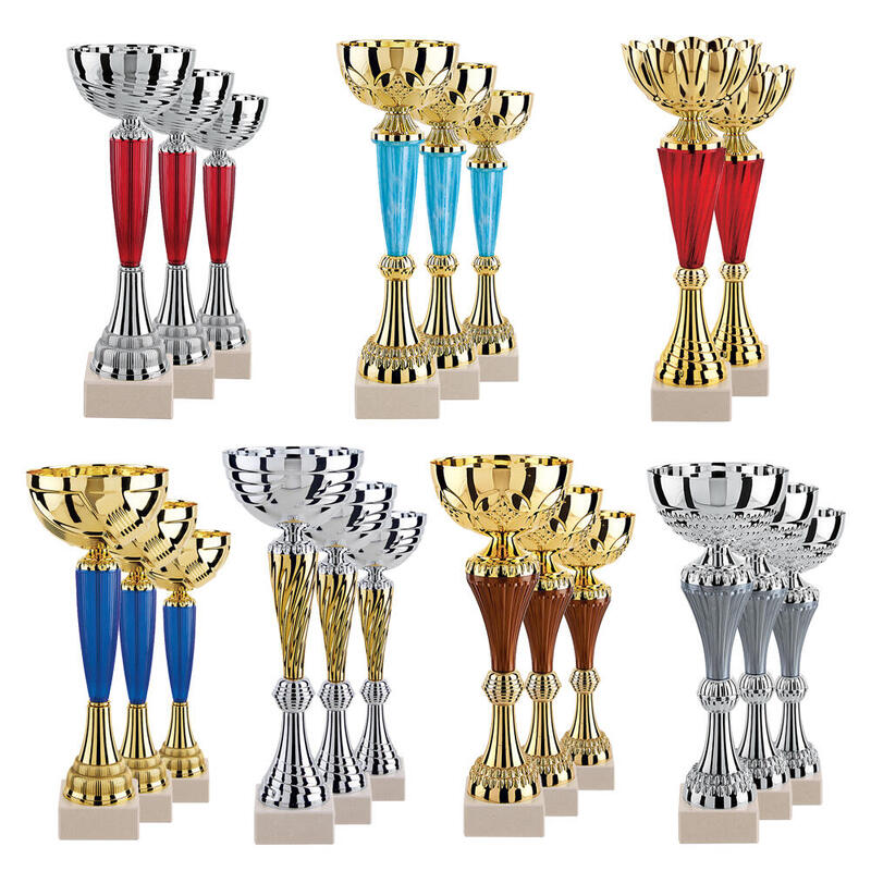 Lot de 20 Coupes Trophées des vainqueurs