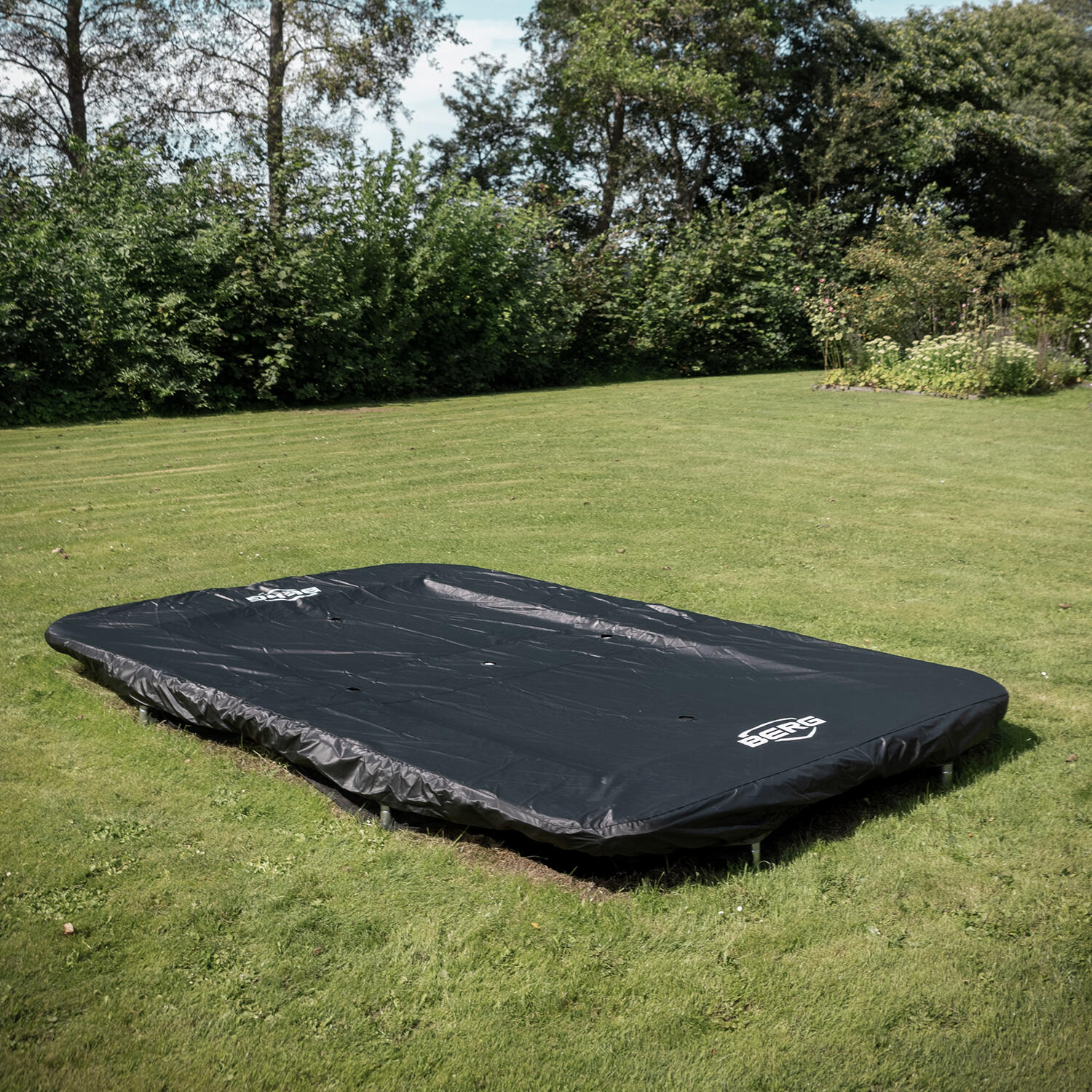 Pokrowiec Extra 410 cm czarny na trampolinę prostokątną 2/3