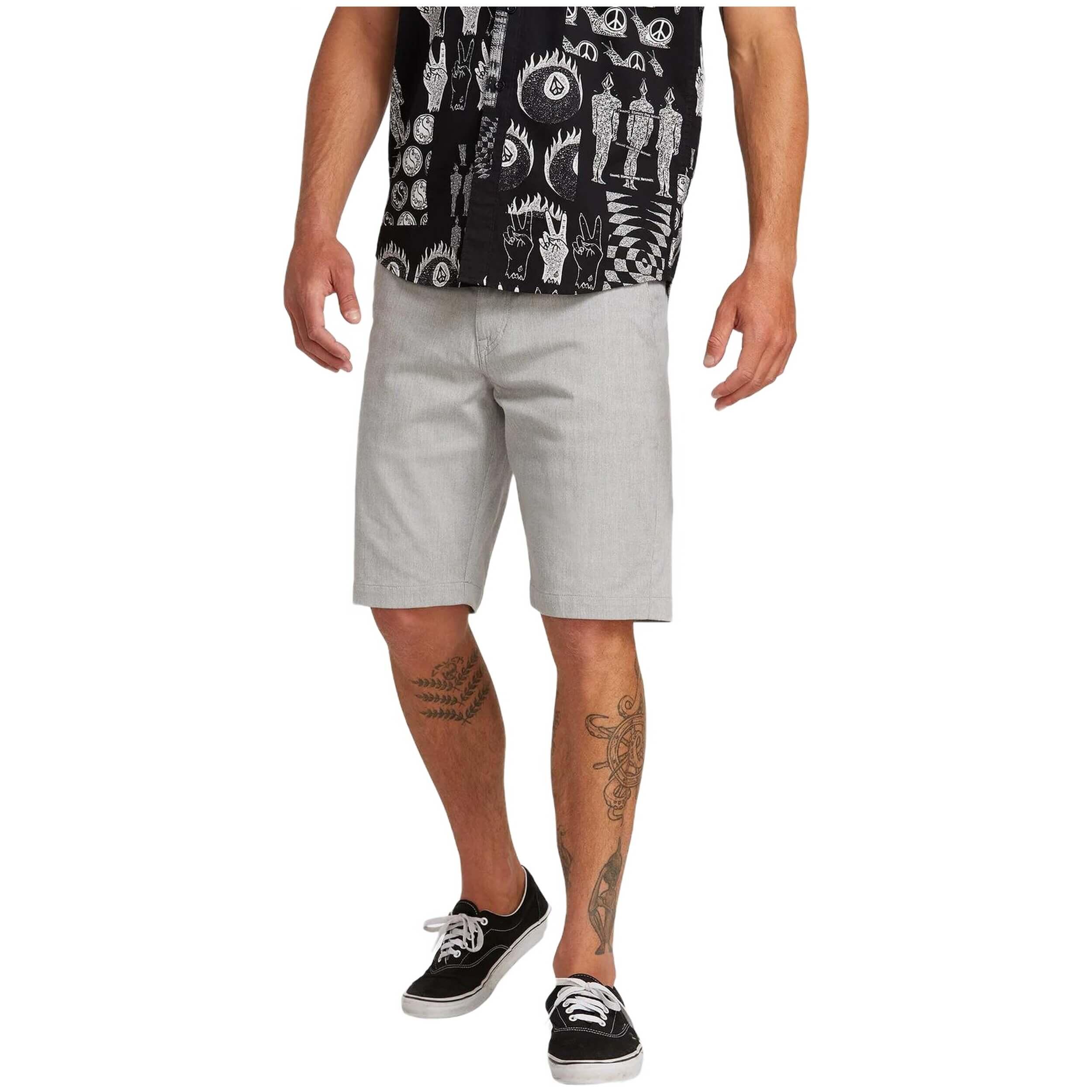 Pantaloncini Volcom modello A0912300_GRY per uomini 3/3