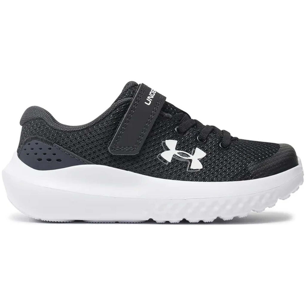 Sneakers Under armour model 3027104-001 for children