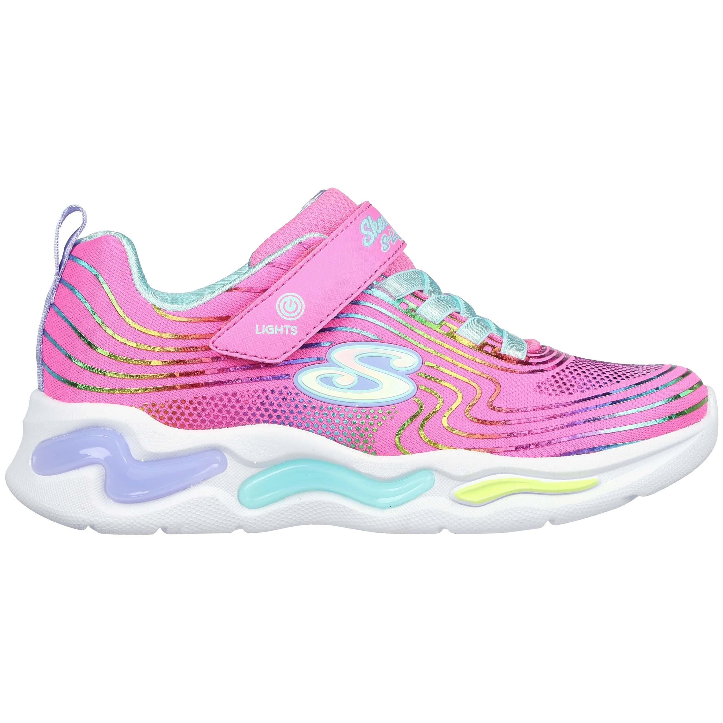 SKECHERS picture