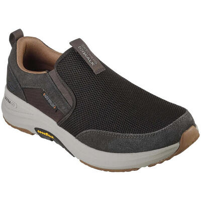 Zapatillas Skechers modelo 216103-BRN para hombre