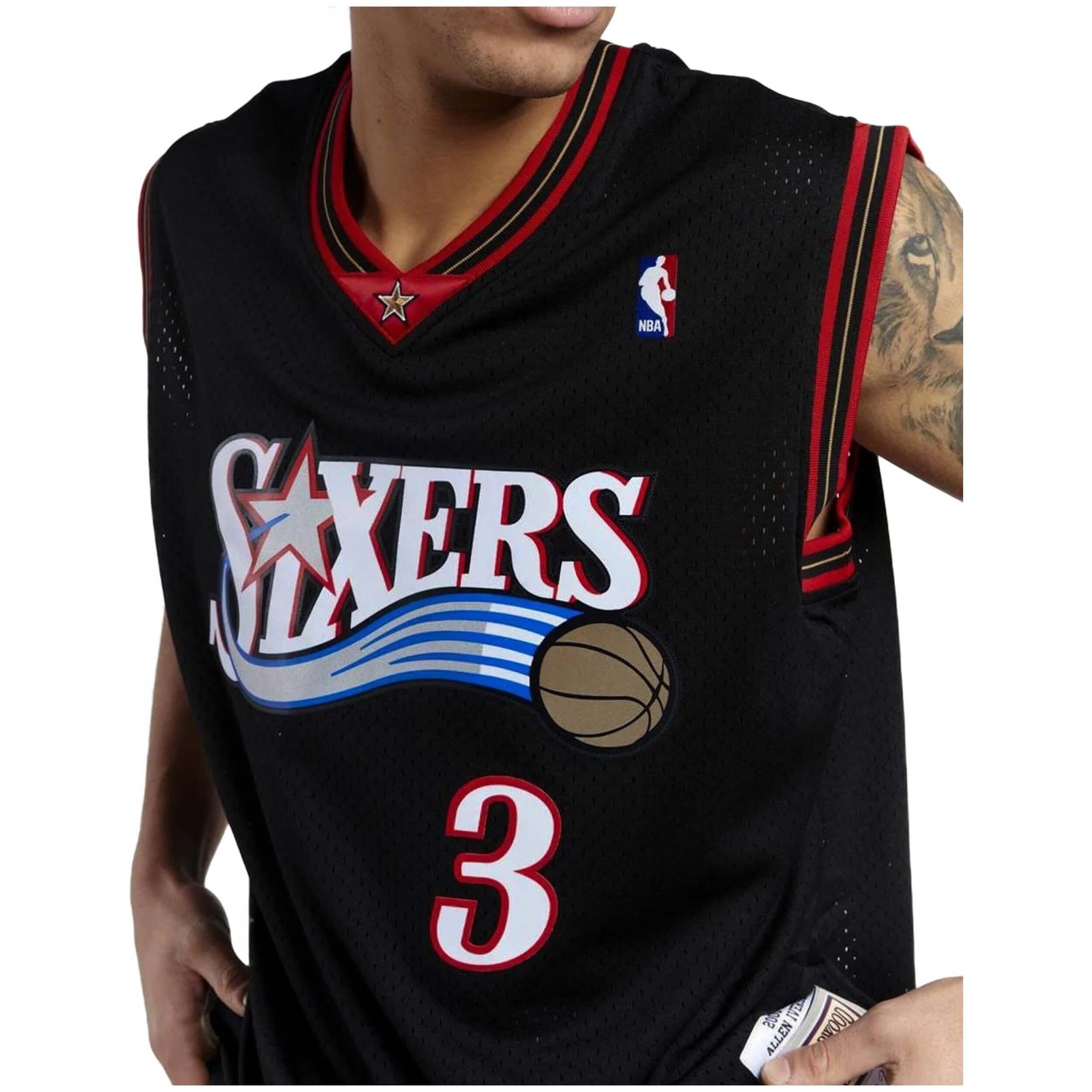 Debardeur Mitchell & ness modèle SMJUGS18201-P76BLCK00AIV pour homme 2/3