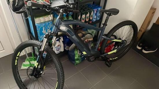 Tussen Particulieren - Haibike hardnine 5 nieuw, hij heeft slechts 5 km