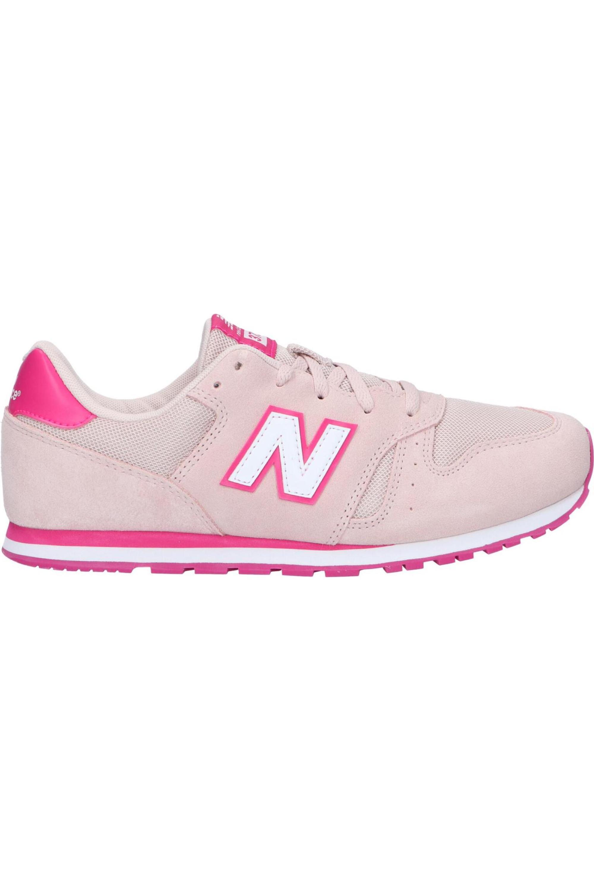 NEW BALANCE picture