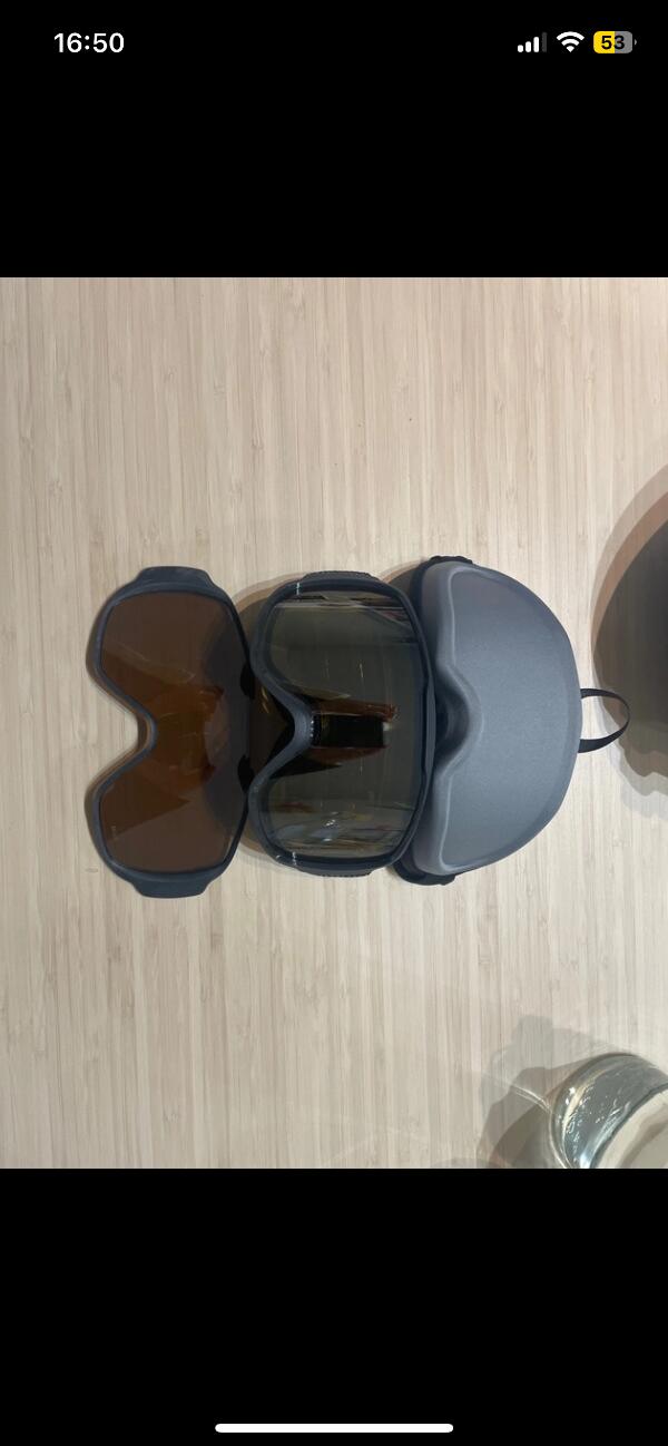 Casque de ski + lunettes de ski - Entre Particuliers 5/5
