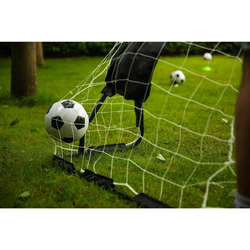 Poarta de fotbal  Virtufit cu tinte de antrenament 120 x 80 cm