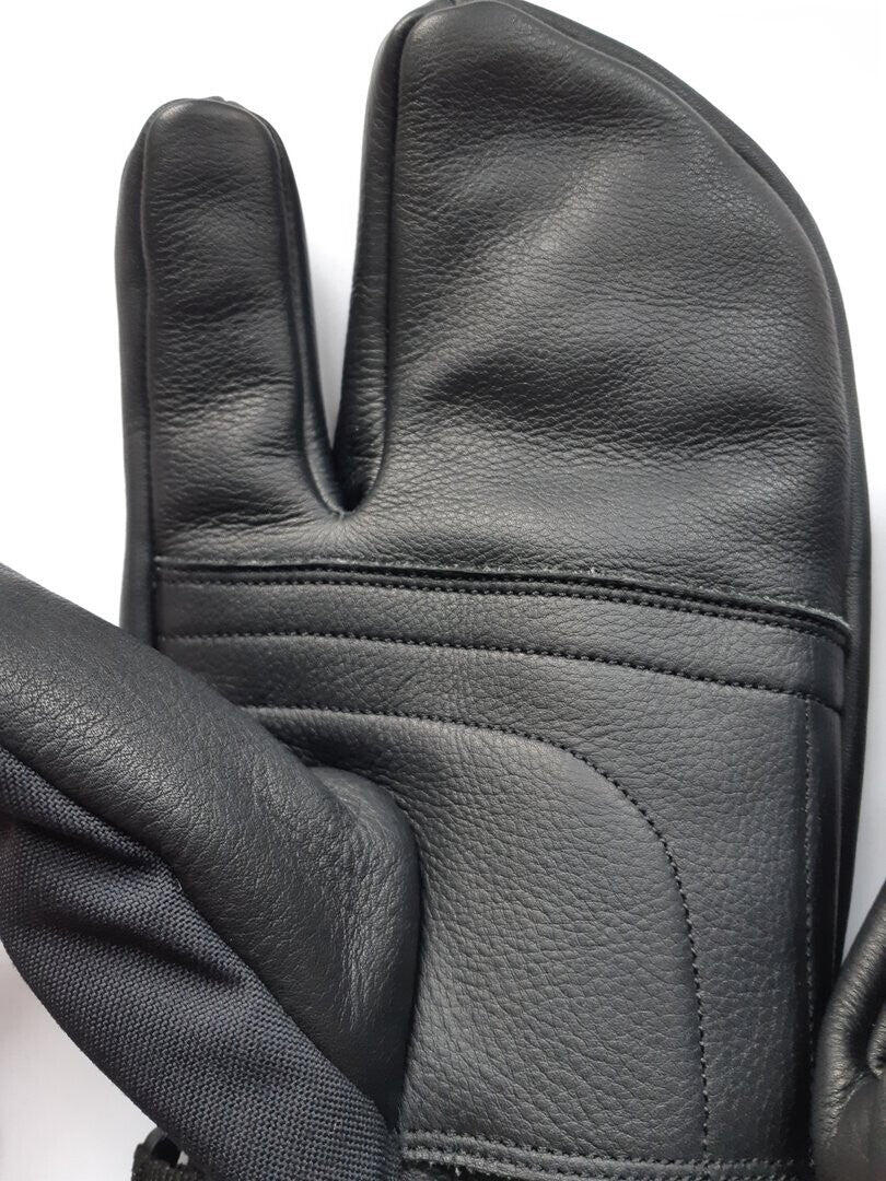 3 Finger Mittens Black 3/5