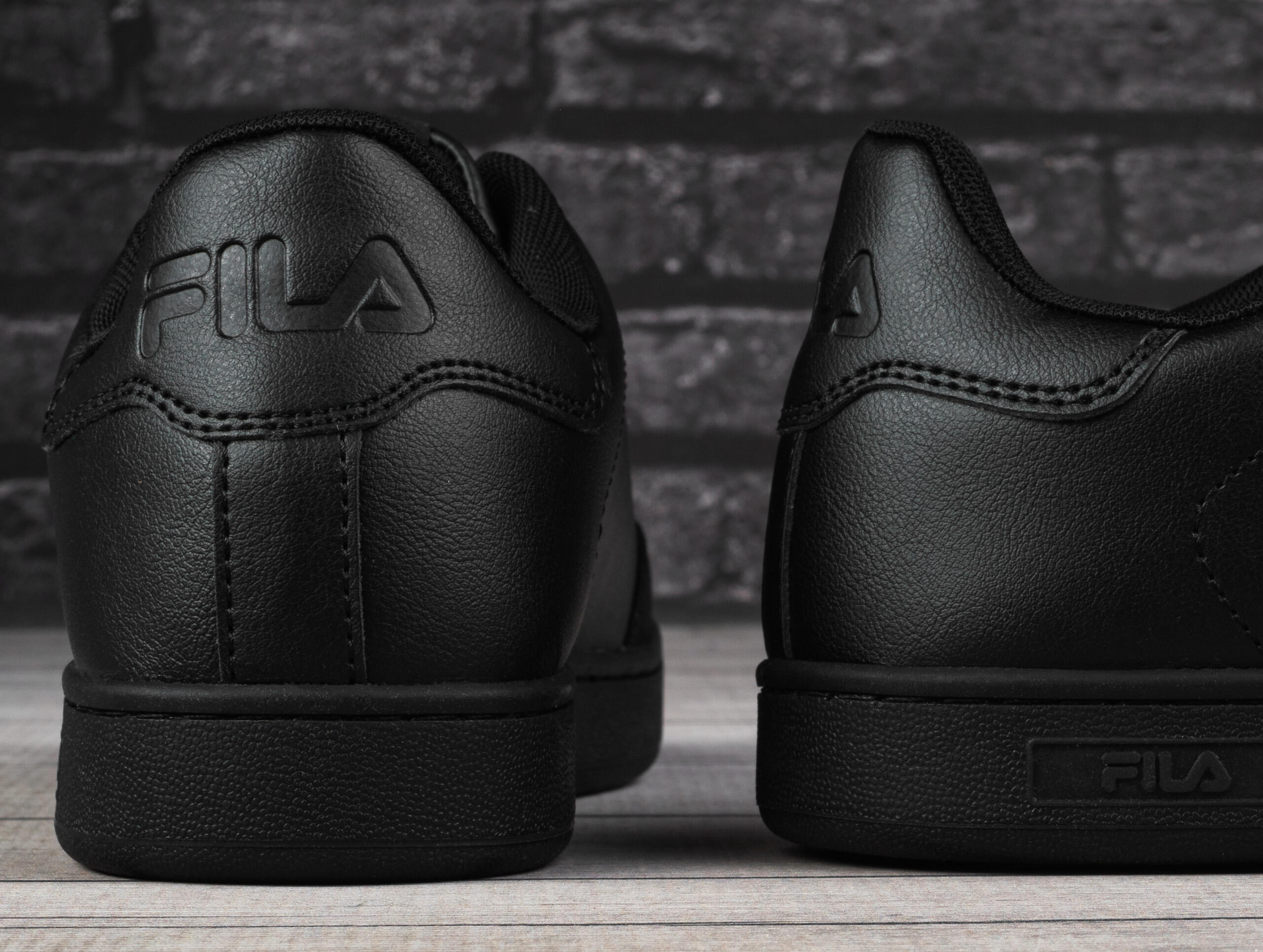 Fila COURTBAY Herren Sneaker Freizeitschuhe Turnschuhe FFM0365 Schwarz 5/7