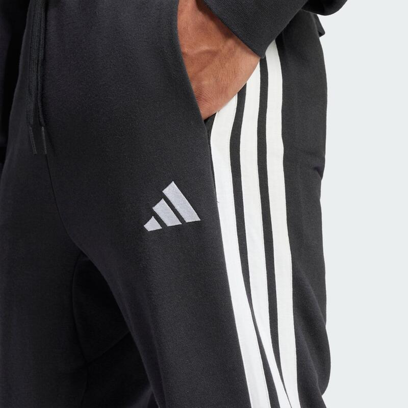 Pantaloni din material plușat Essential cu 3 dungi
