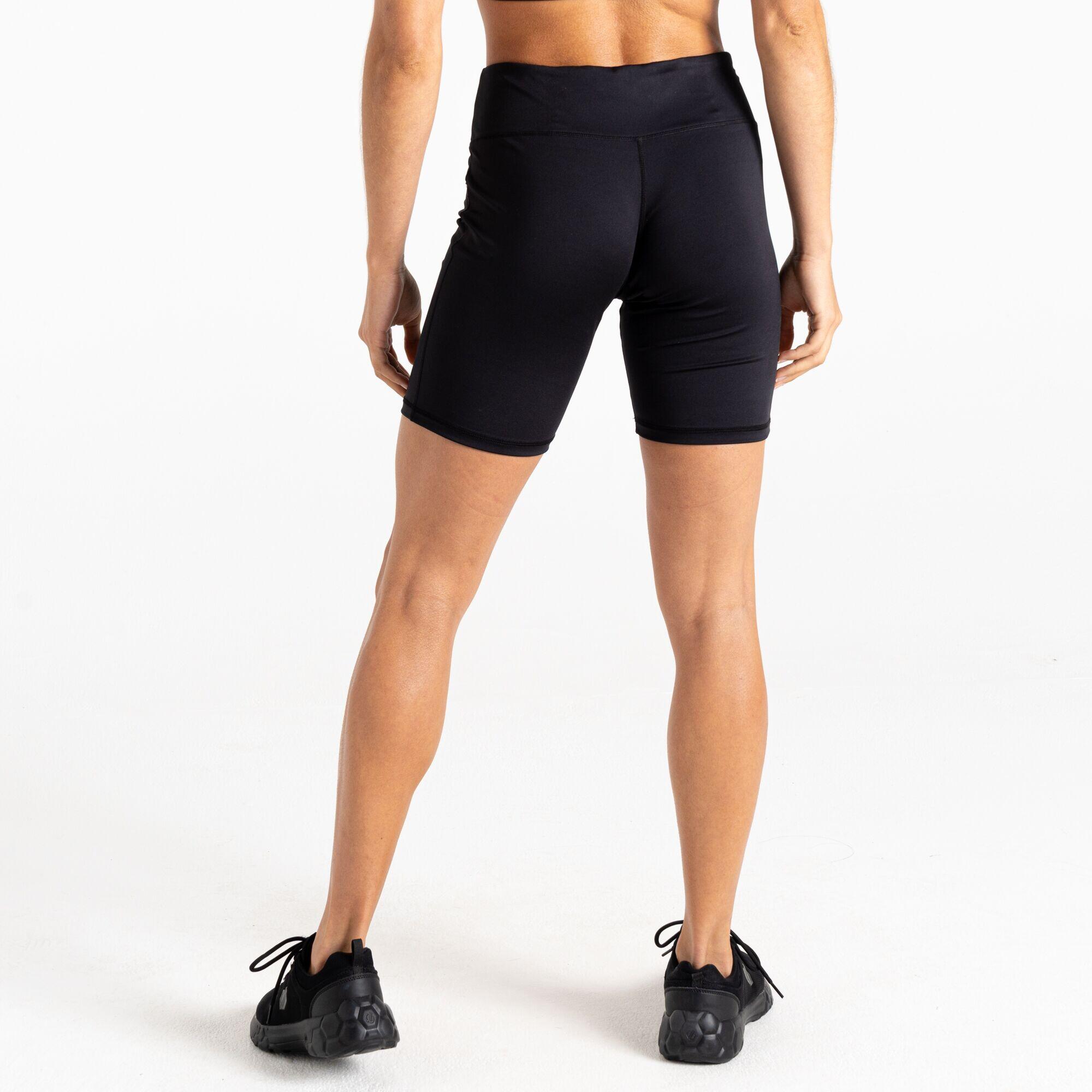 Short - Upbeat rose femme 4/7