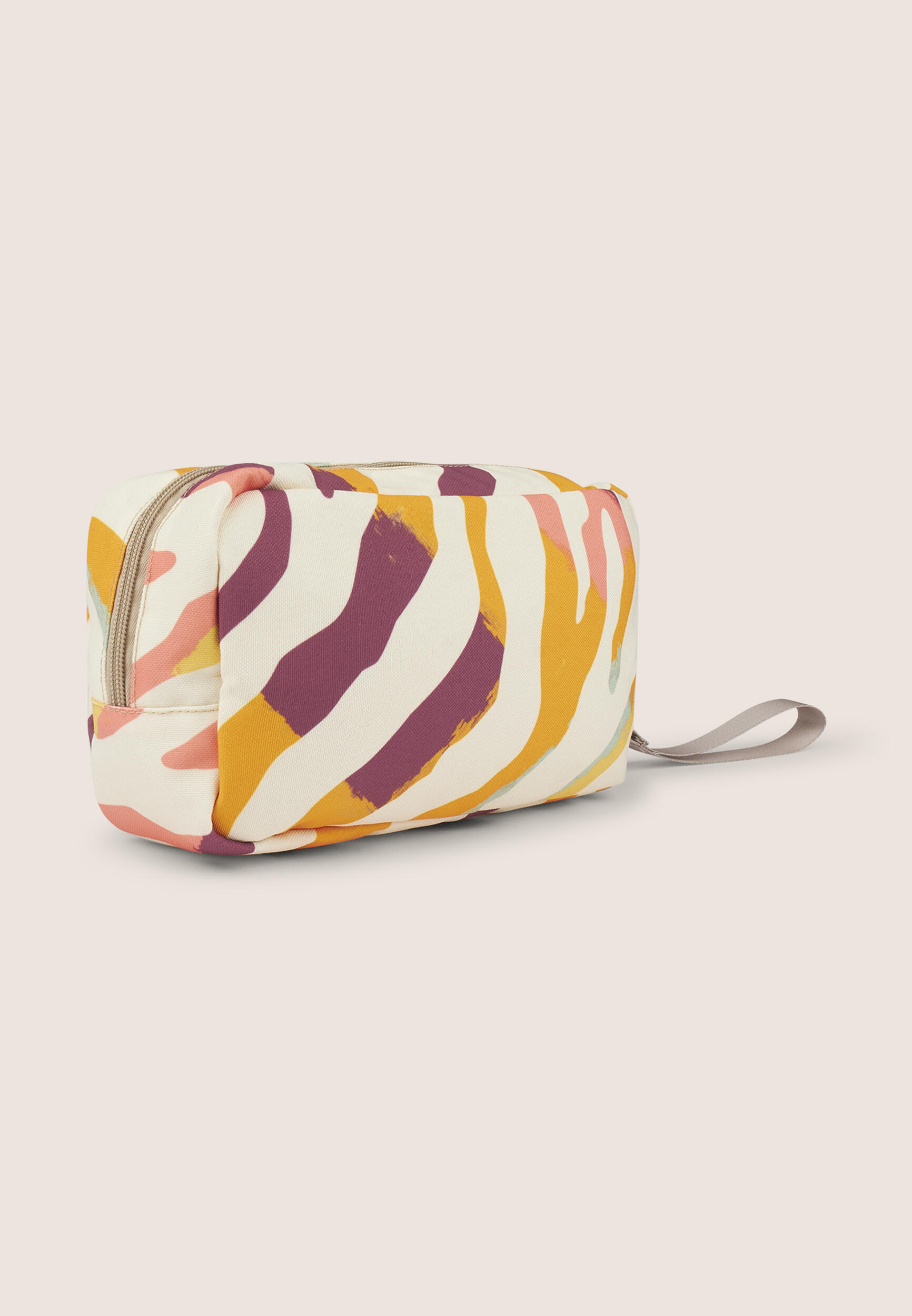 Neceser de animal print con correa 3/3
