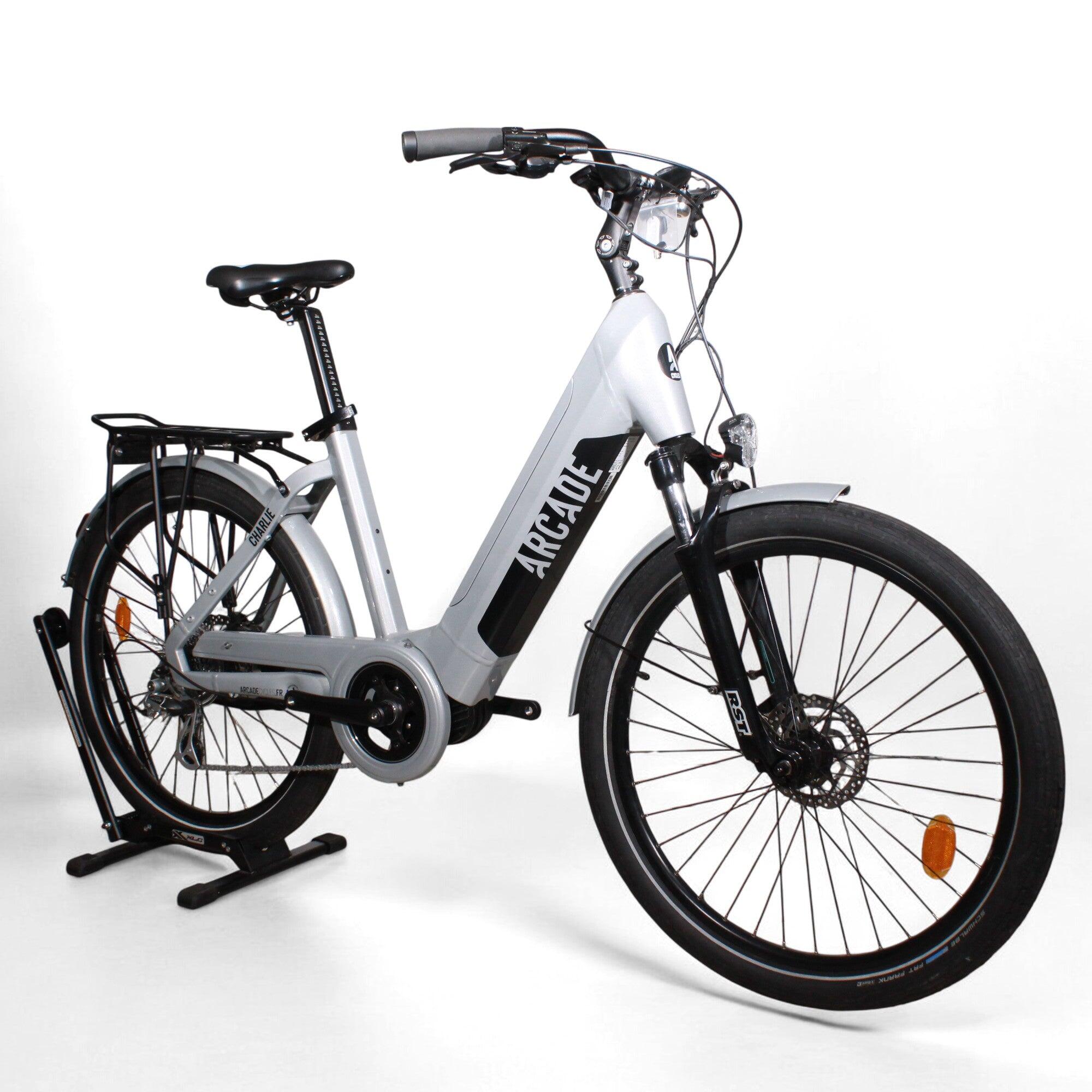 Arcade Charlie 26" Vélo électrique urbain — 540Wh, 80Nm 2/7