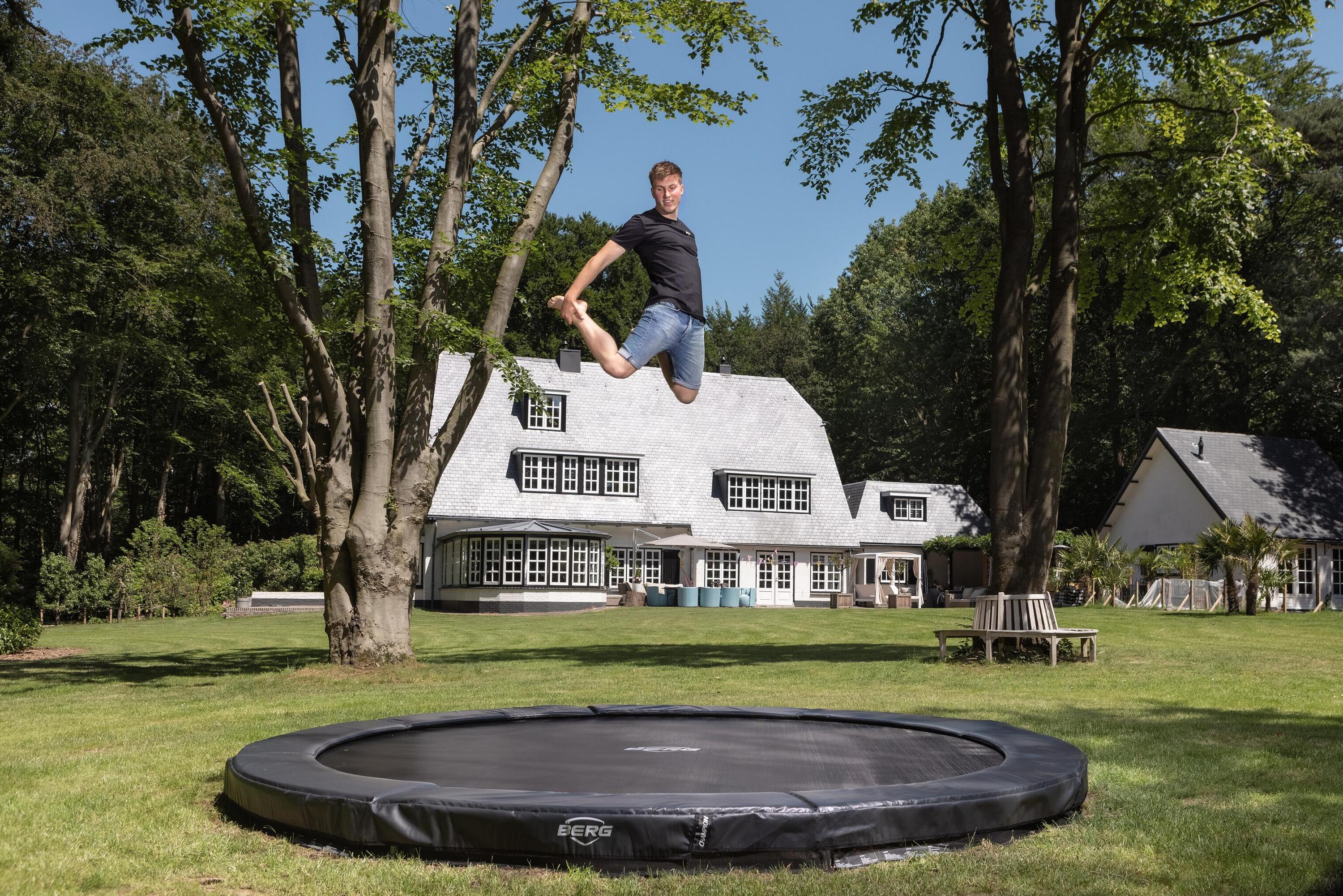 Cama elástica BERG SPORTS Champion InGround Redonda 330 Gris ant. 3/4