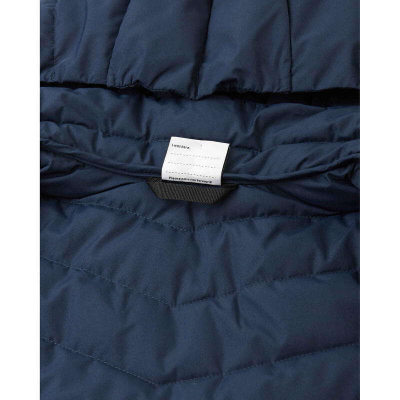 Veste Uumaja -