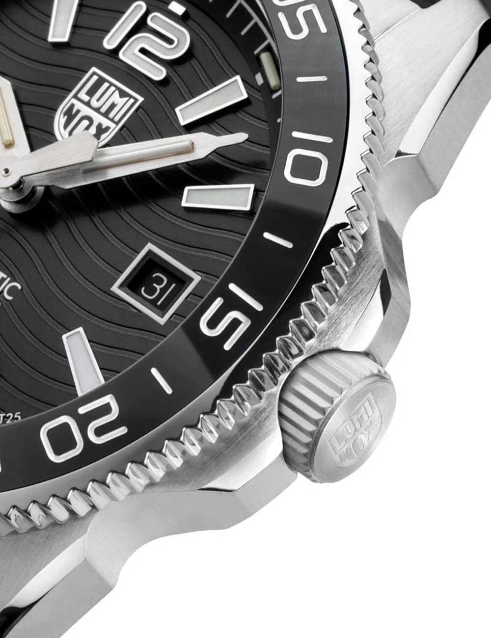 3100 Series XS.3101 Pacific Diver 5/5