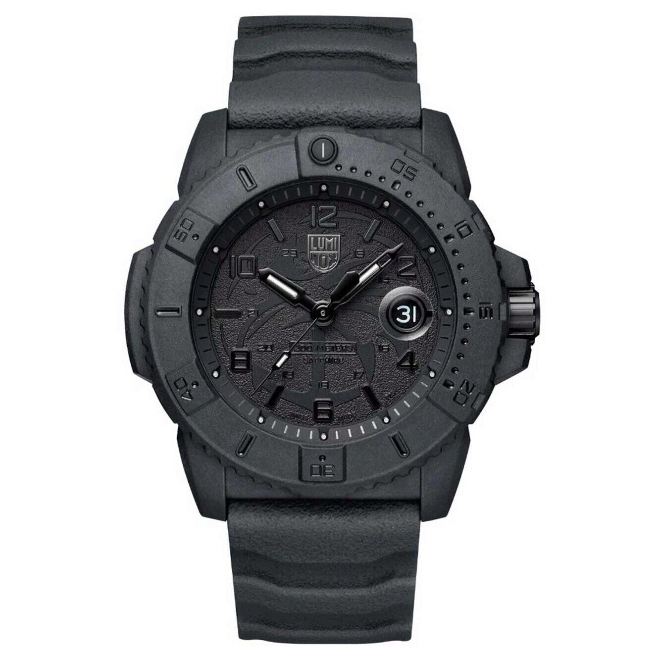 LUMINOX picture