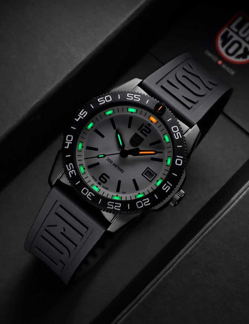 Herrenuhr Luminox XS.3127M, Quartz, 39mm, 20ATM 5/5