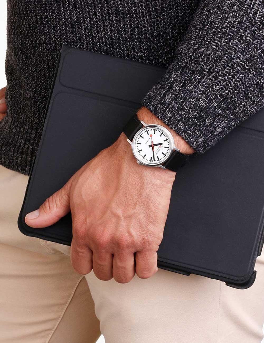 Montre Homme Mondeine MST.4161B.LBV, Quartz, 41mm, 3ATM 4/5
