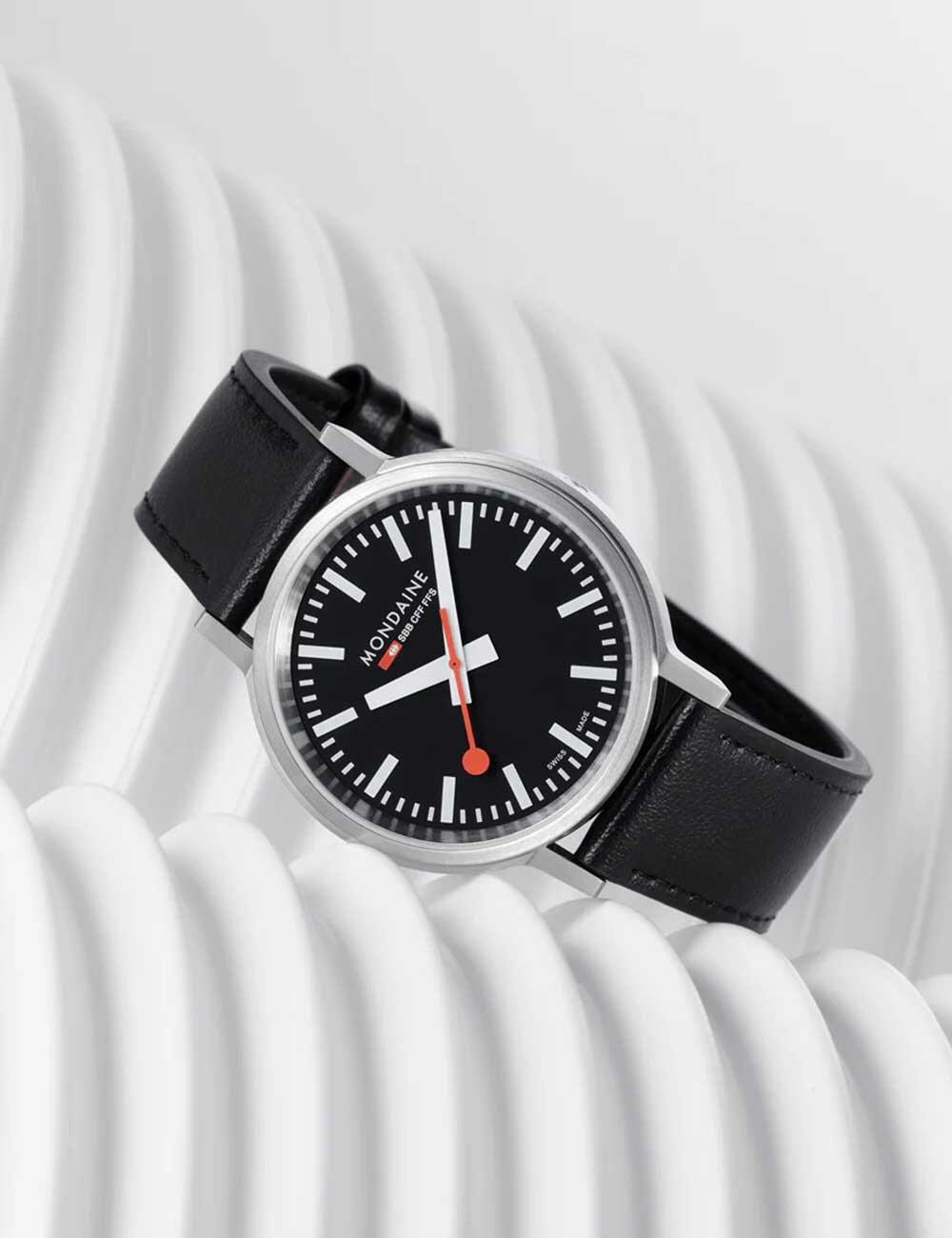 Herenhorloge Mondeine MST.41020.LBV.2SE, Quartz, 41mm, 3ATM 5/5