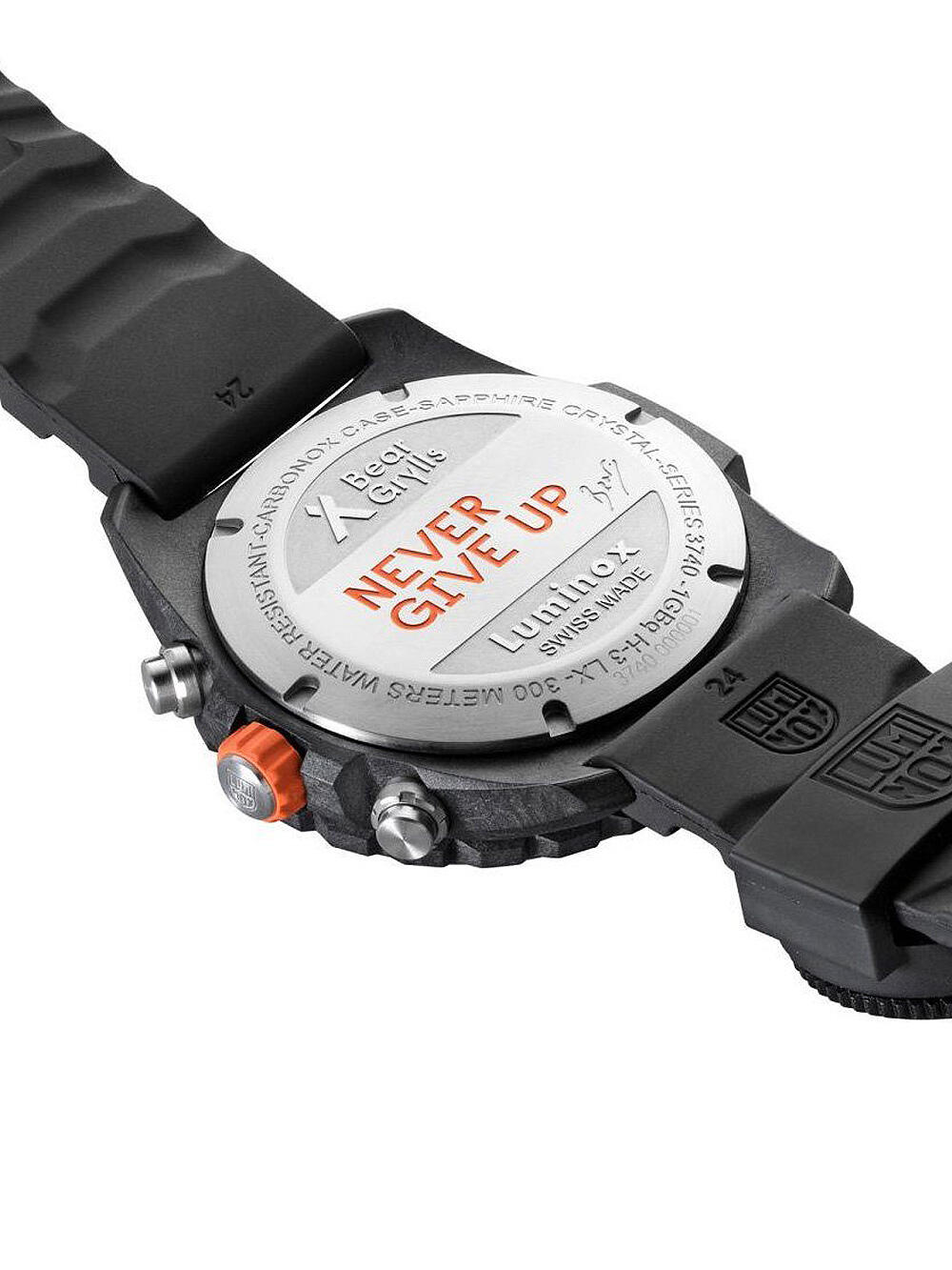 Mens Watch Luminox XB.3741, Quartz, 45mm, 30ATM 4/7