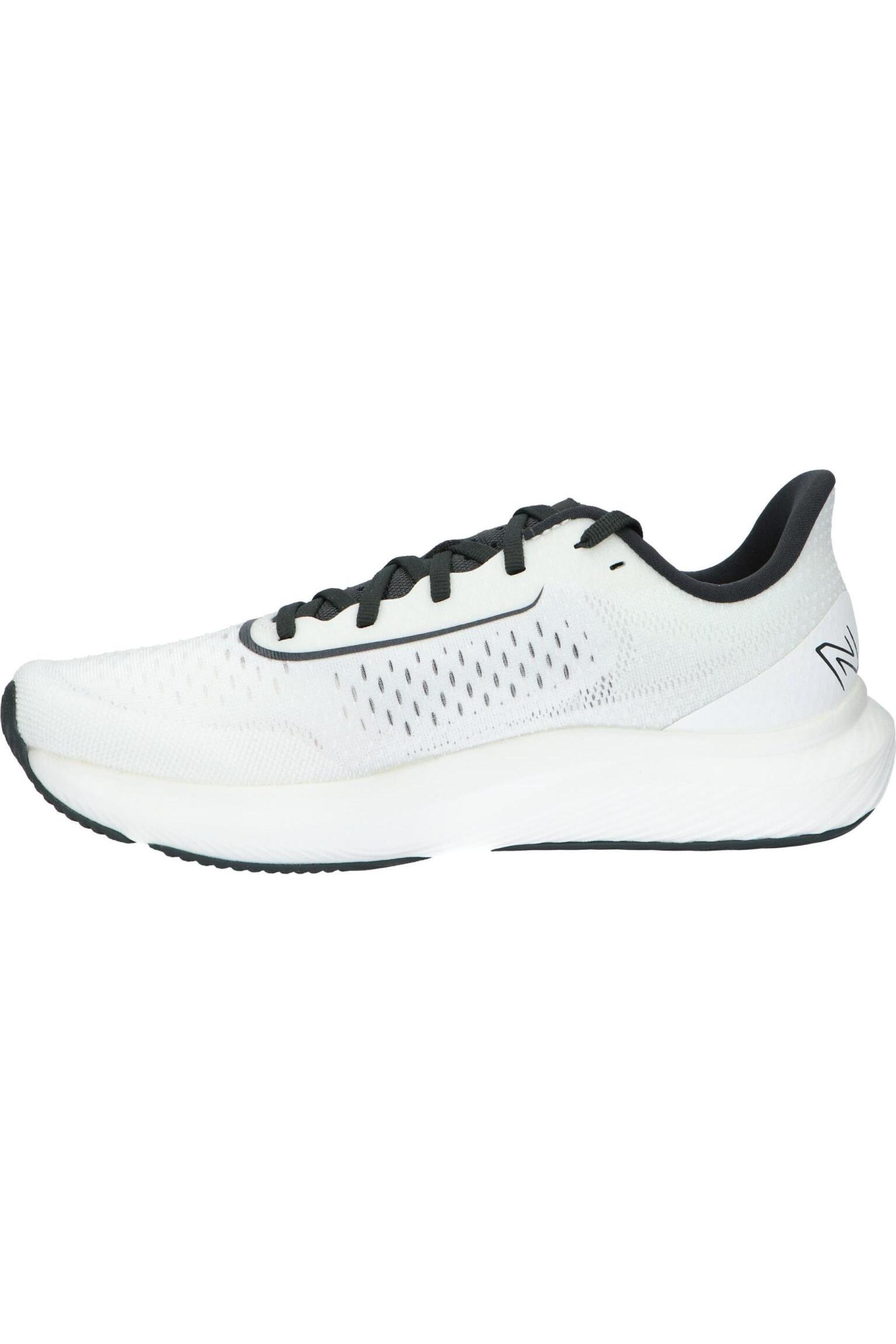 ZAPATOS Y COMPLEMENTOS NEW BALANCE  DE HOMBRE MFCXCW3 4/5