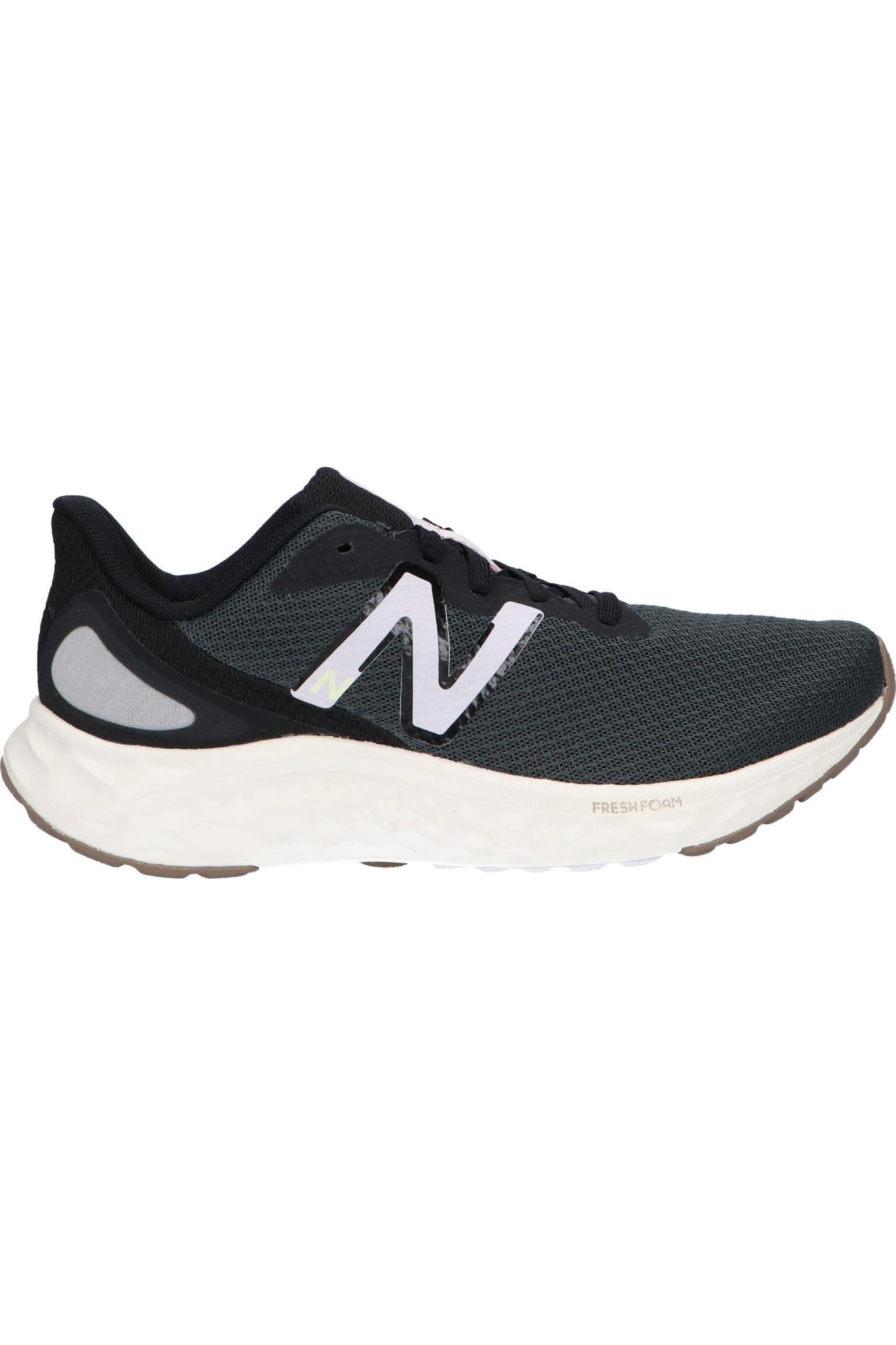 NEW BALANCE picture