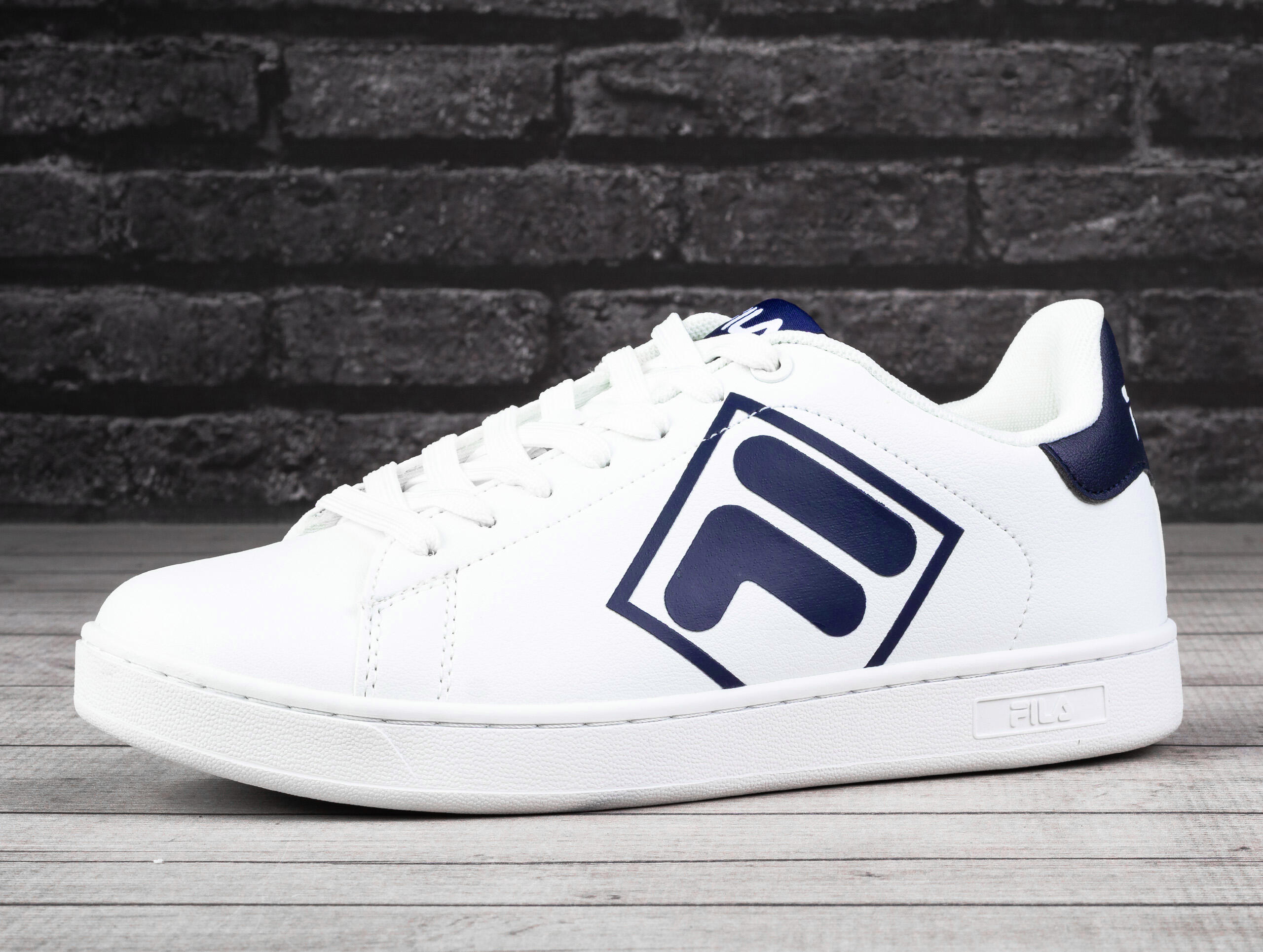 Buty męskie trampki sportowe Fila COURTBAY LOGO 4/7