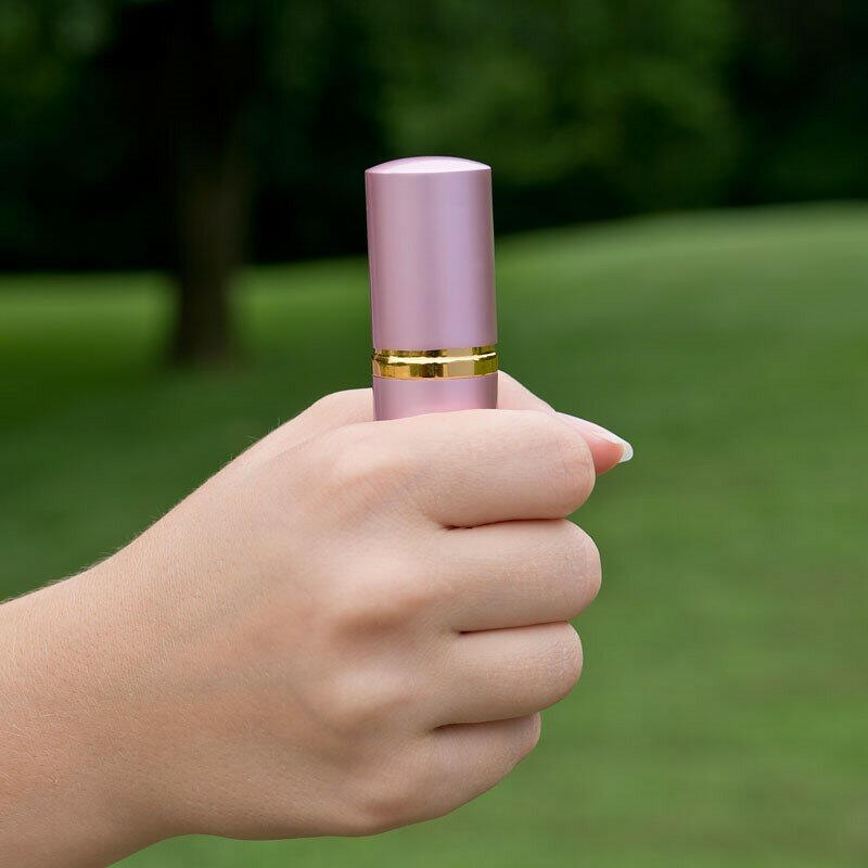 Spray autoaparare in forma de ruj Sabre Lipstick pepper