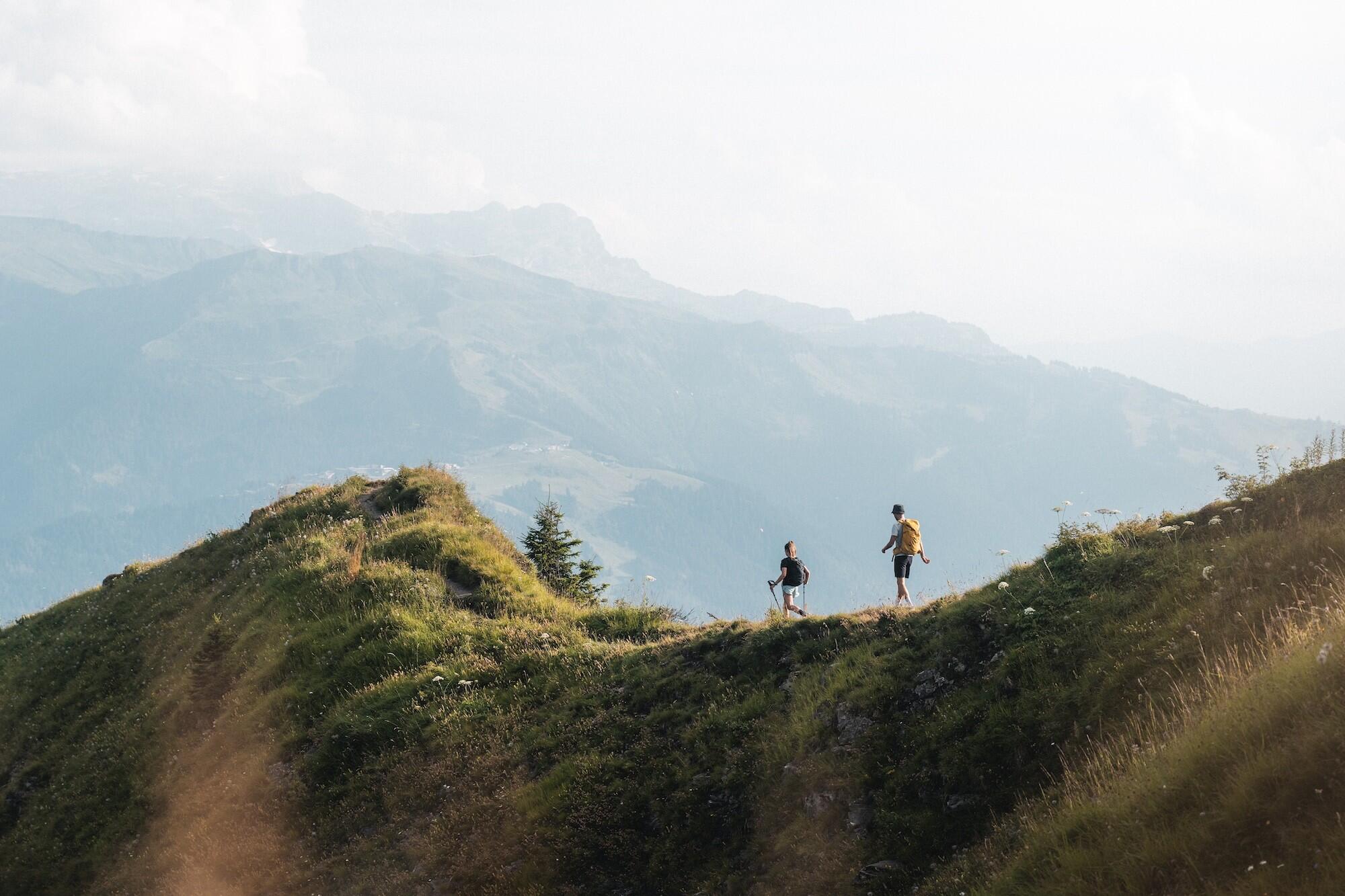 DECATHLON TRAVEL picture