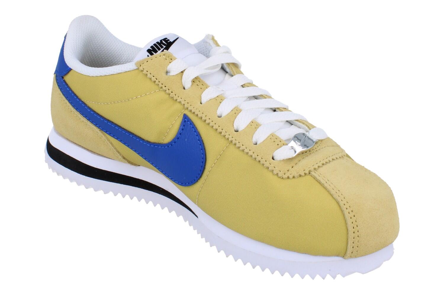 Nike Cortez Womens Trainers 4/5