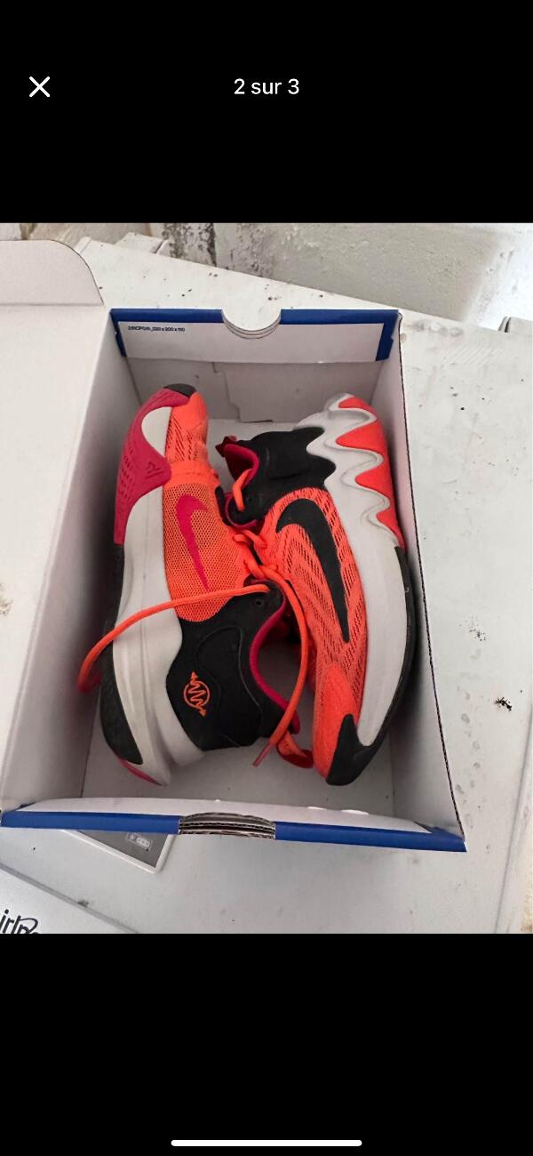 Entre Particuliers - Chaussures basket-ball Nike 2/2