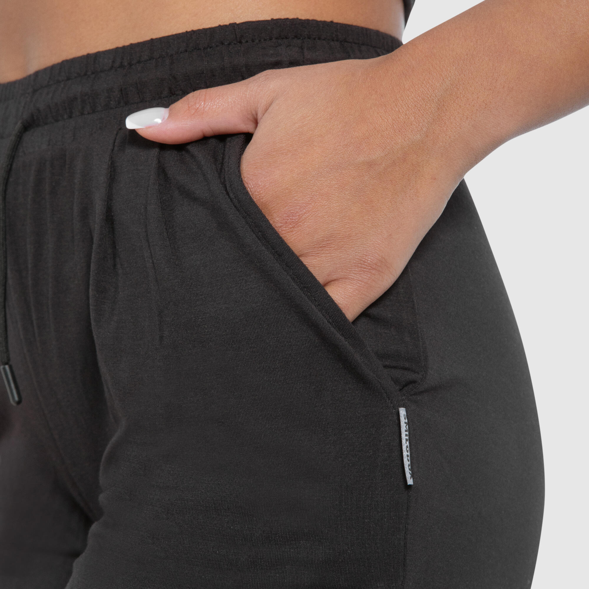 Damen Shorts Dalia Modal Schwarz 5/6