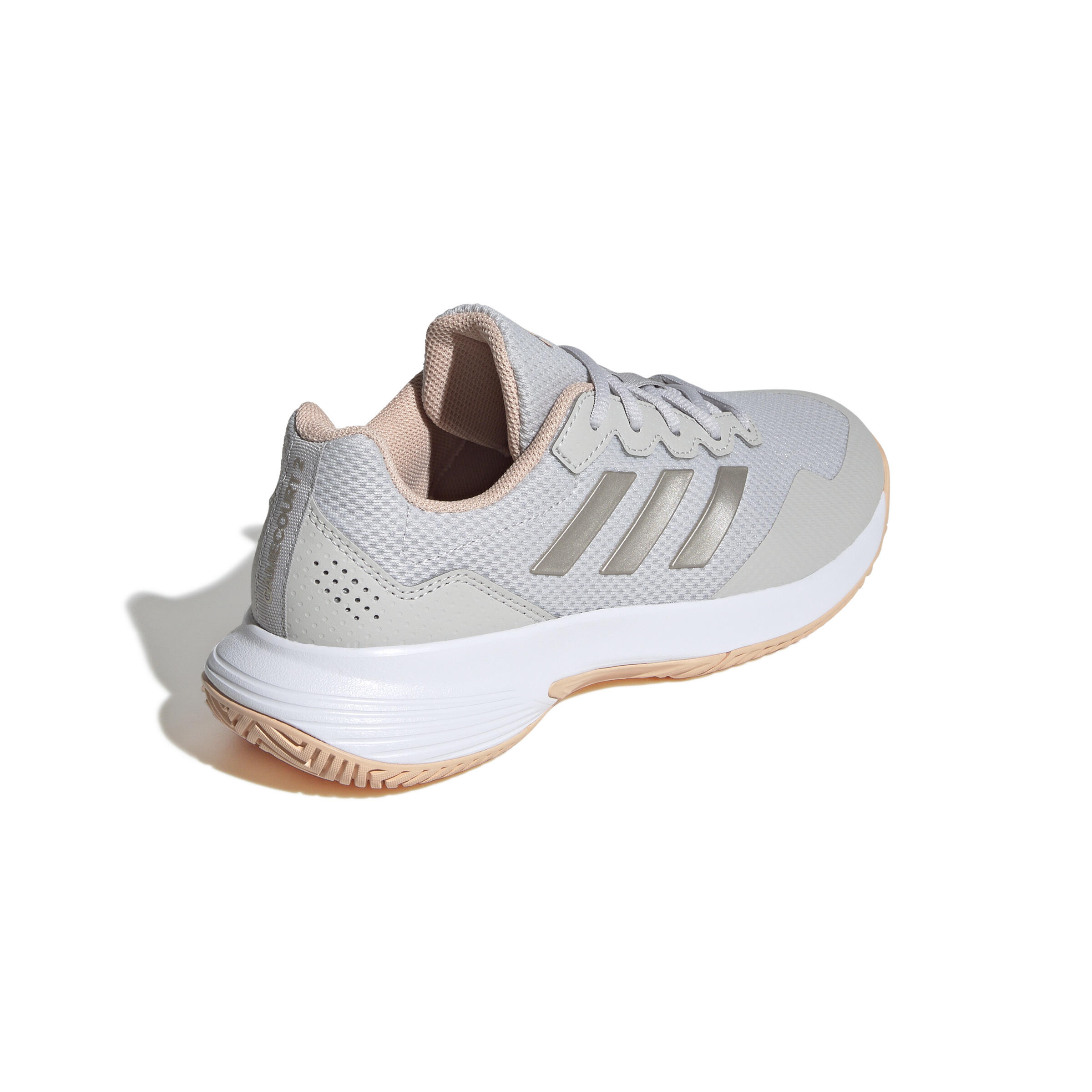 Chaussures de tennis femme adidas GameCourt 2 6/7