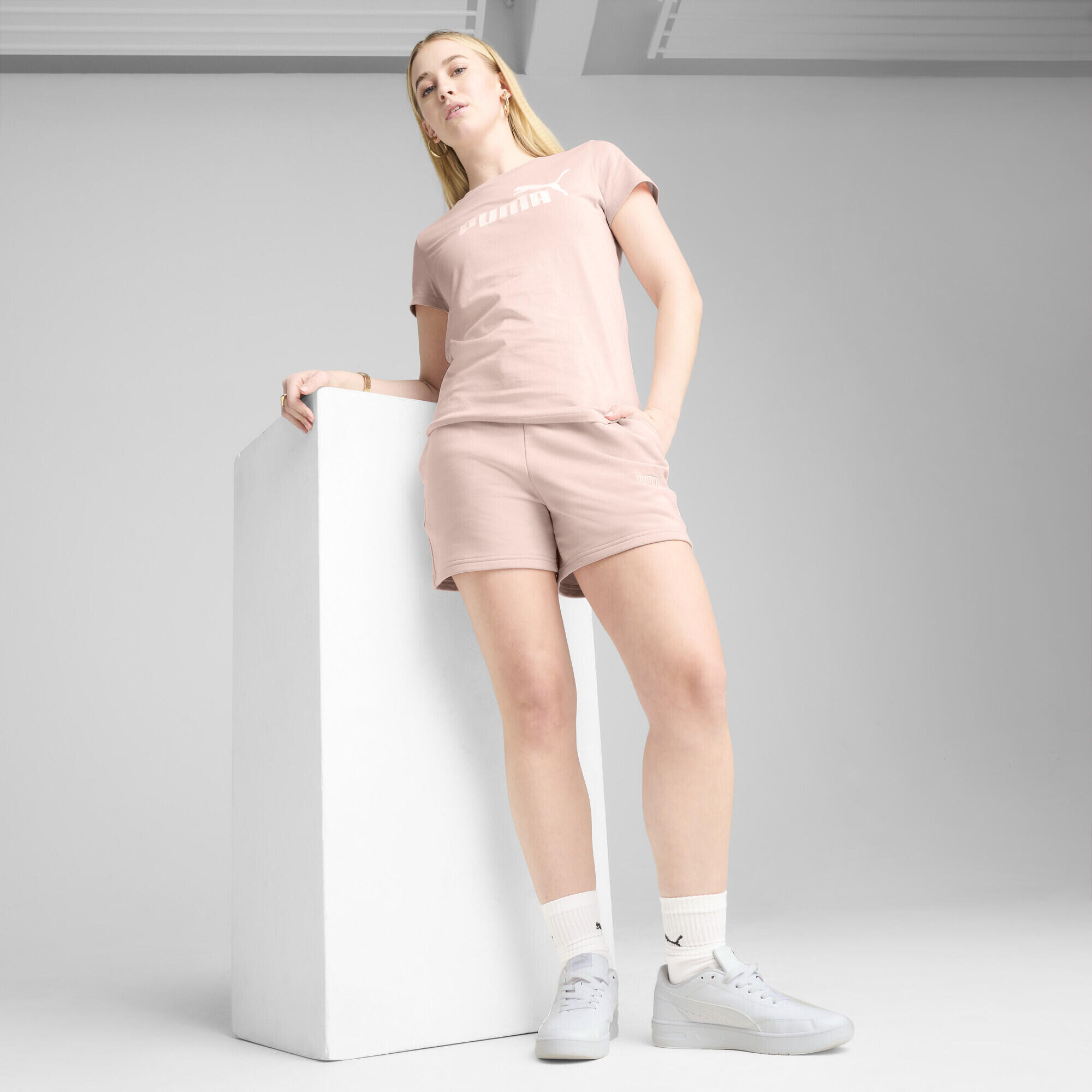 ESS Small No. 1 Logo short met hoge taille voor dames, 13 cm PUMA 4/7