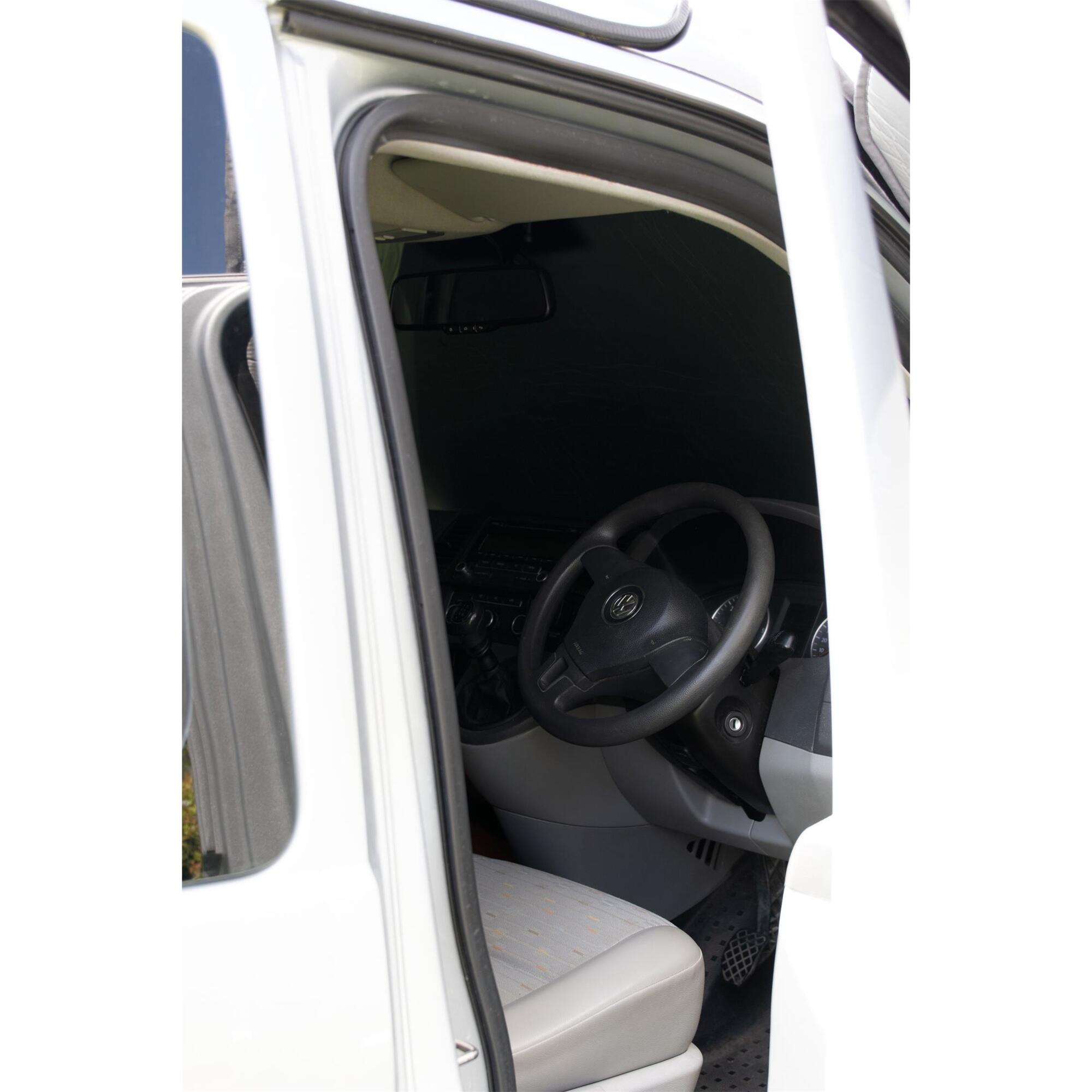 Maypole External Blackout Screen For VW T5/T6 Campervans 3/4
