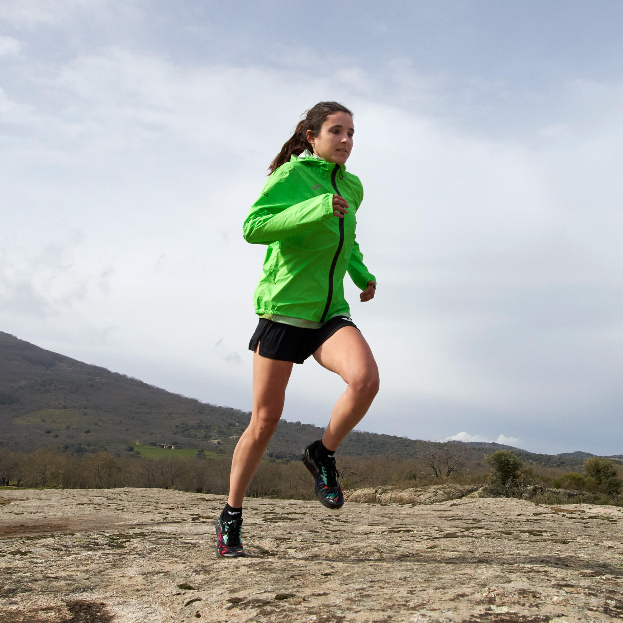 Imperméable Trail Femme Joma R-City London Vert Fluo 3/7
