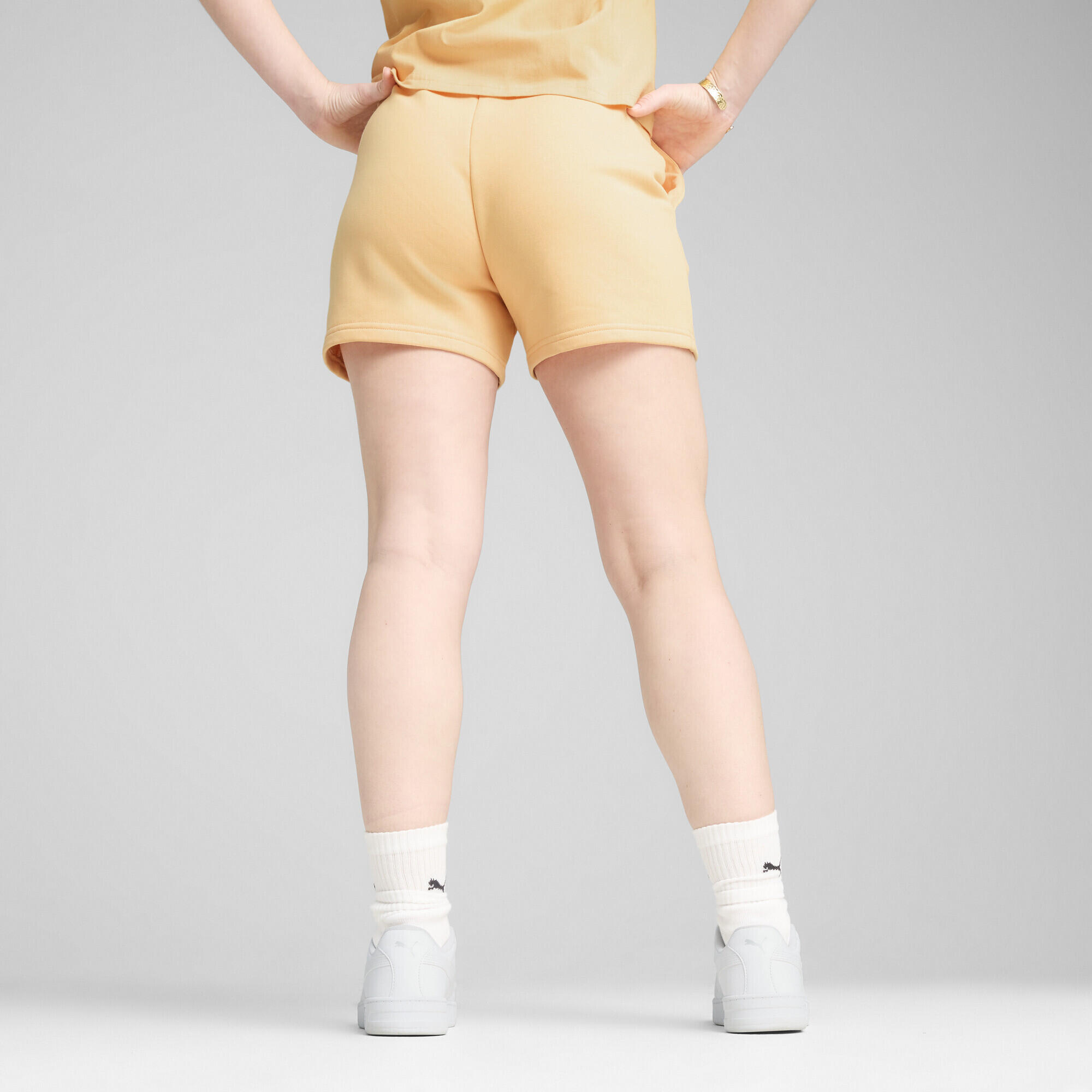 ESS Small No. 1 Logo 5'' Hochgeschnittene Shorts Damen PUMA 3/7