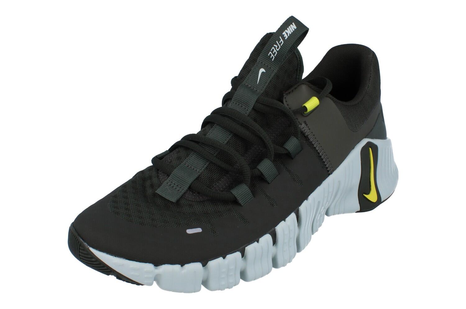 NIKE picture