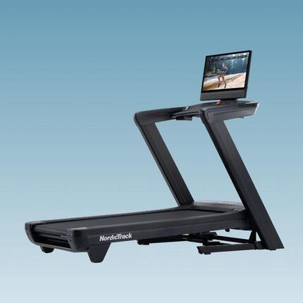 PACK Tapis de course Commercial 2450 + 1 an de coaching iFIT