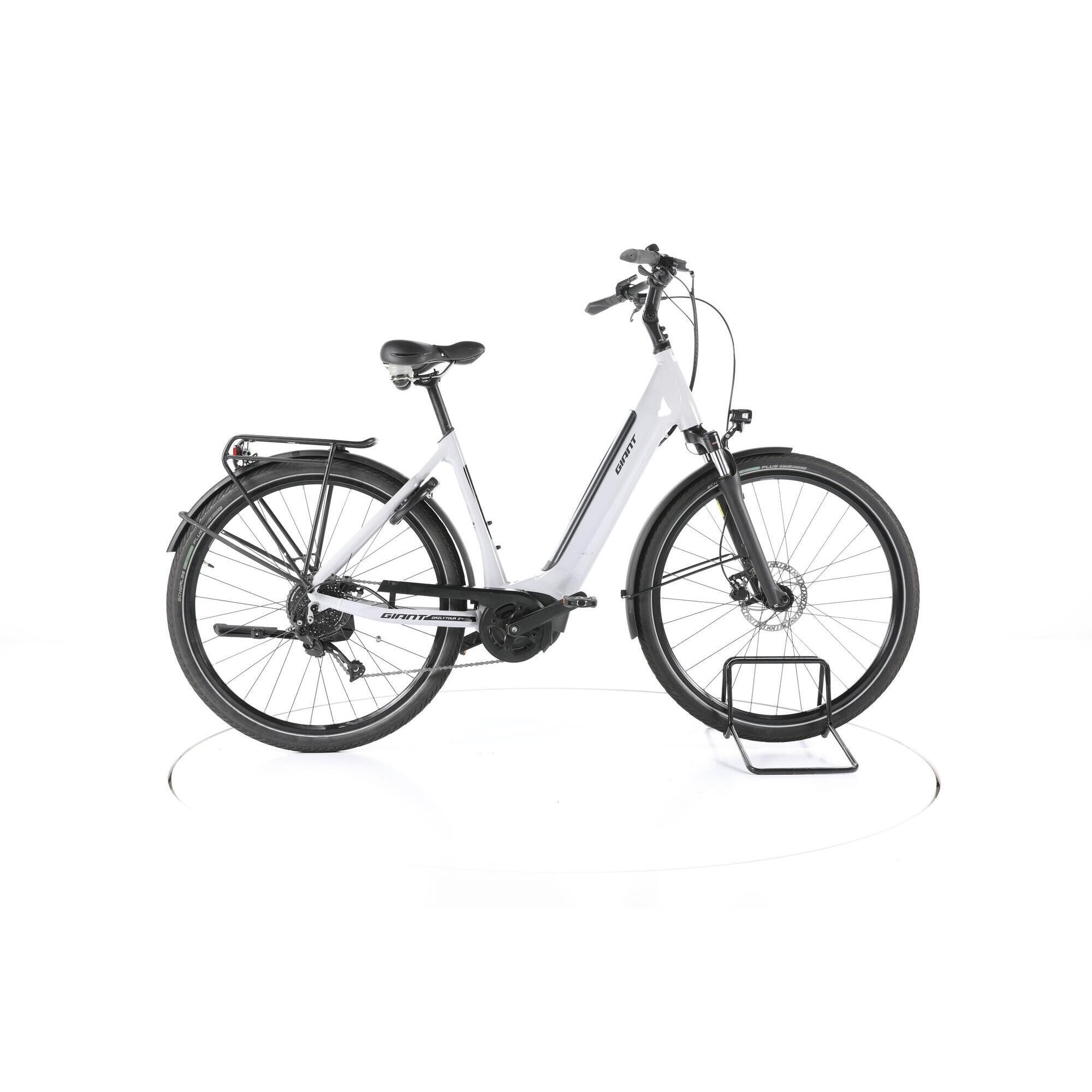 Second Life - Giant DailyTour E+ 3 Trekking E-Bike Lage instap 2024 - Jak nowy