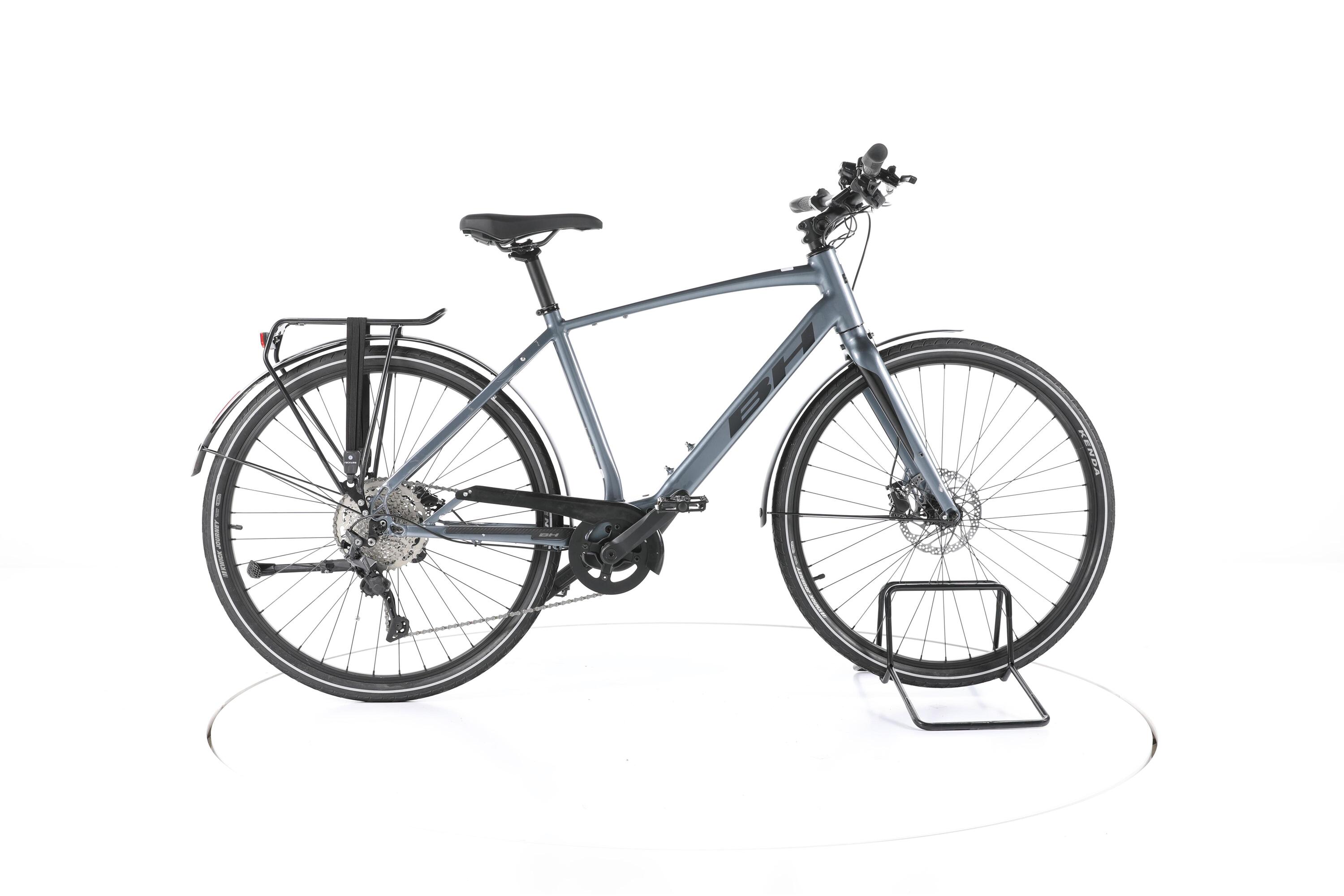 BH BIKES Refurbished - BH Bikes Core Cross Trekking E-Bike 2023 - Zeer goed