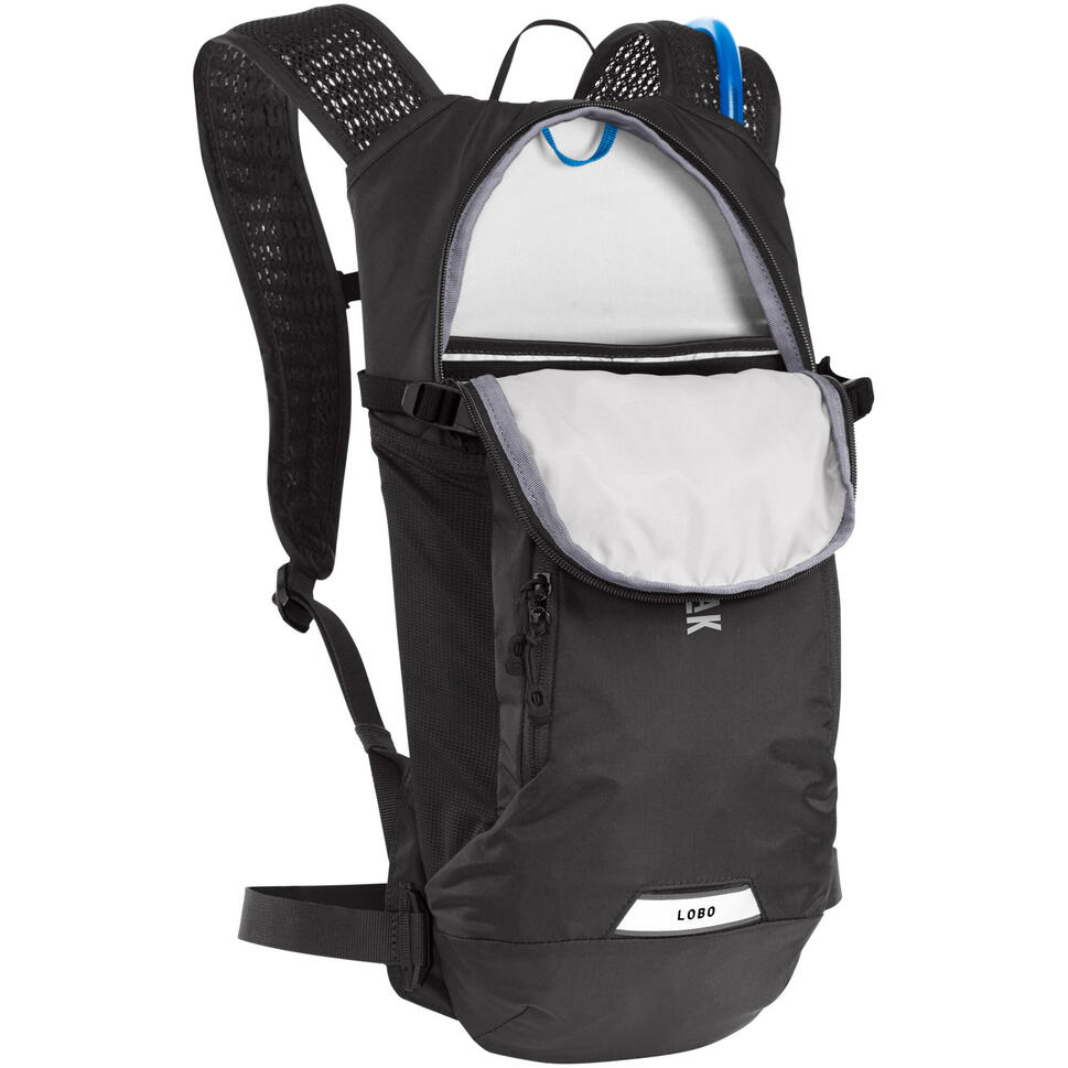Sac à Dos WOLFpak 9L Couleur Neutre - Capacité 9 Litres, Nylon, Occasion, Pour Randonnée Léger