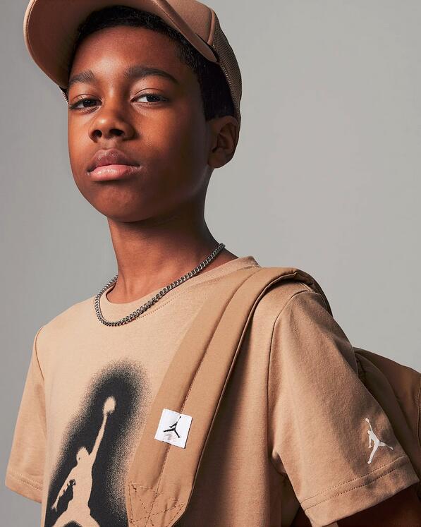 T-shirt ragazzo jordan mvp aerografata jumpman - marrone 3/6