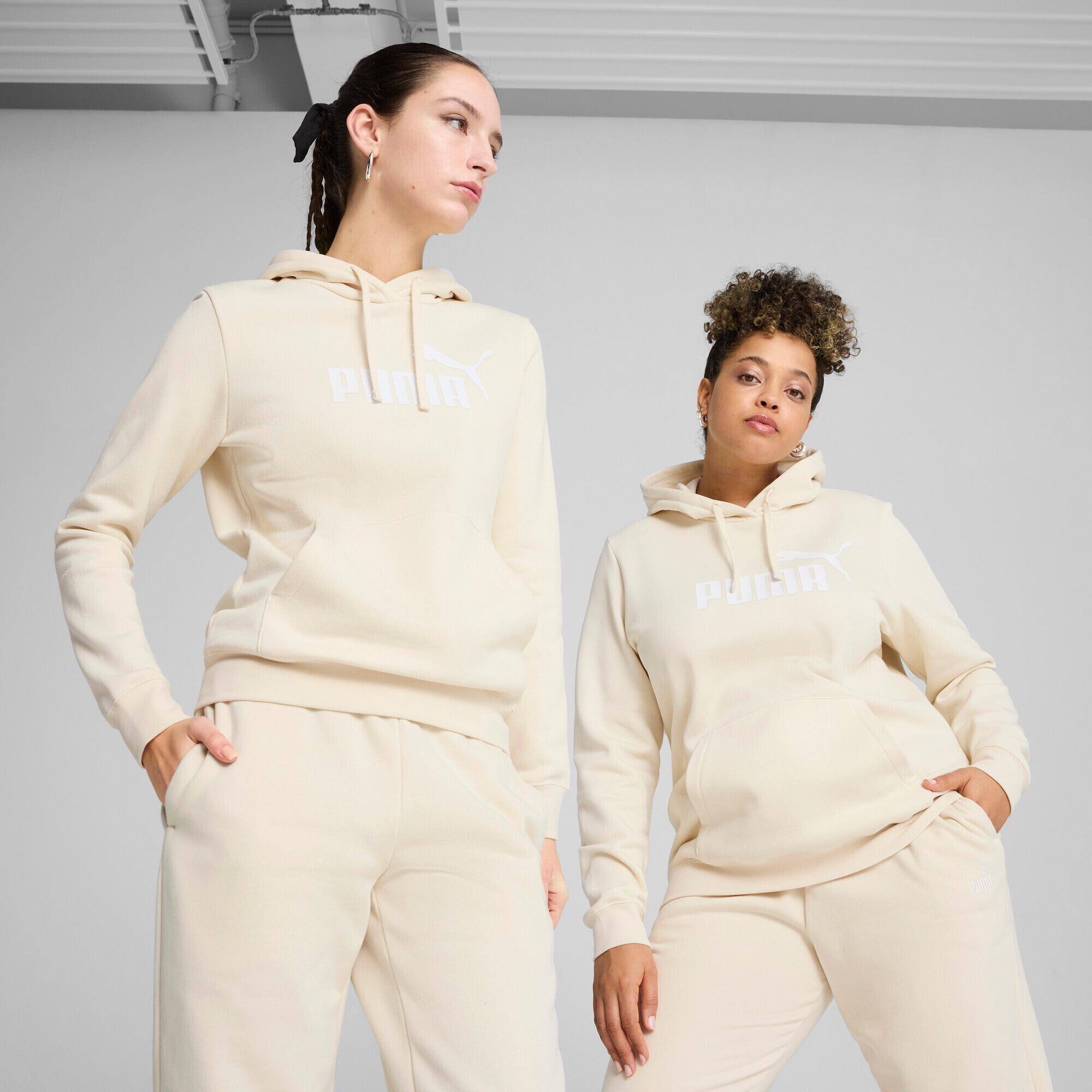 Sweatshirt à capuche femme Puma Essential No. 1 Logo Fleece 3/7